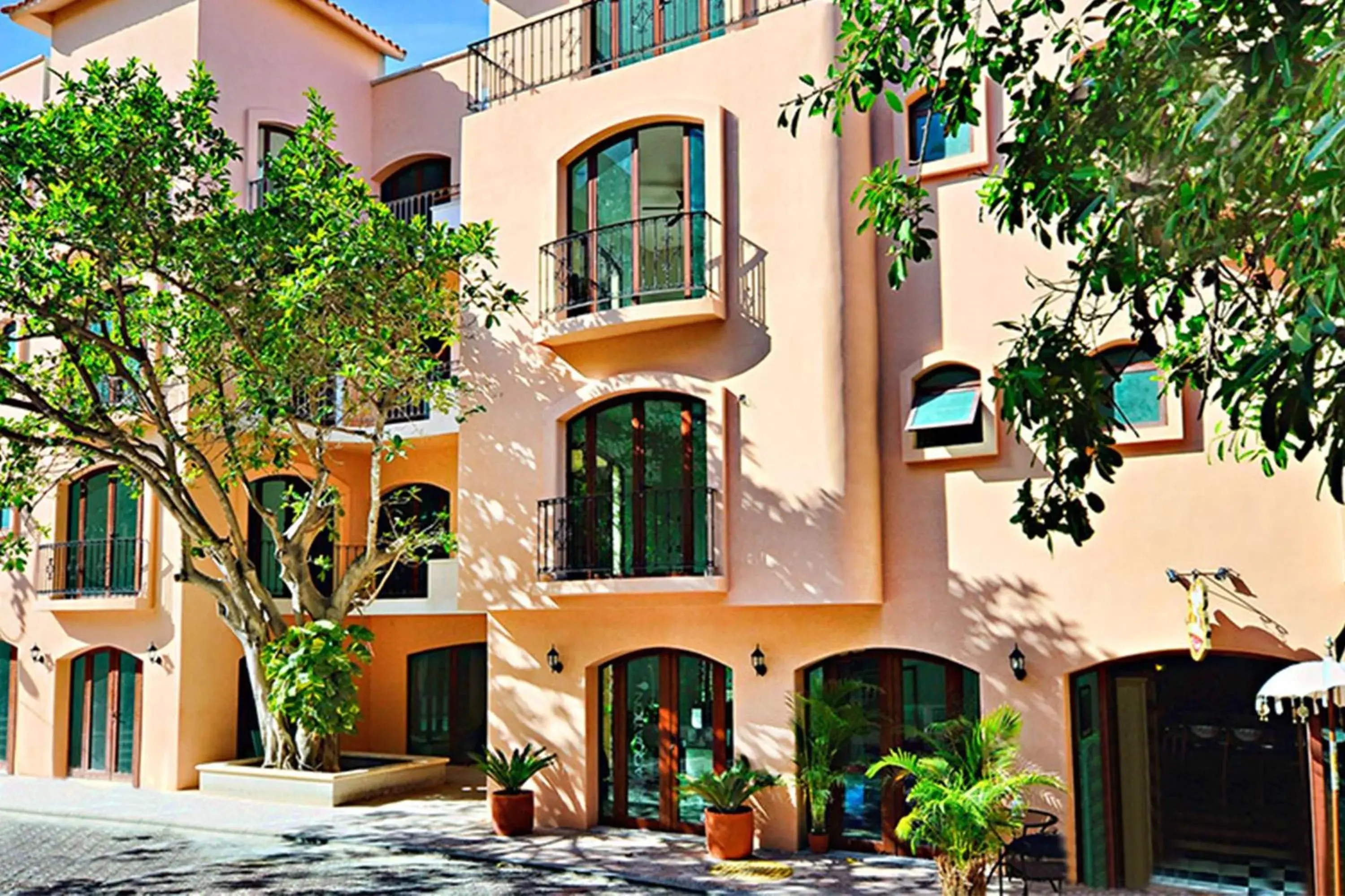 Property building in Acanto Hotel Playa del Carmen, Trademark Collection by Wyndham Property building in Acanto Hotel Playa del Carmen, Trademark Collection by Wyndham