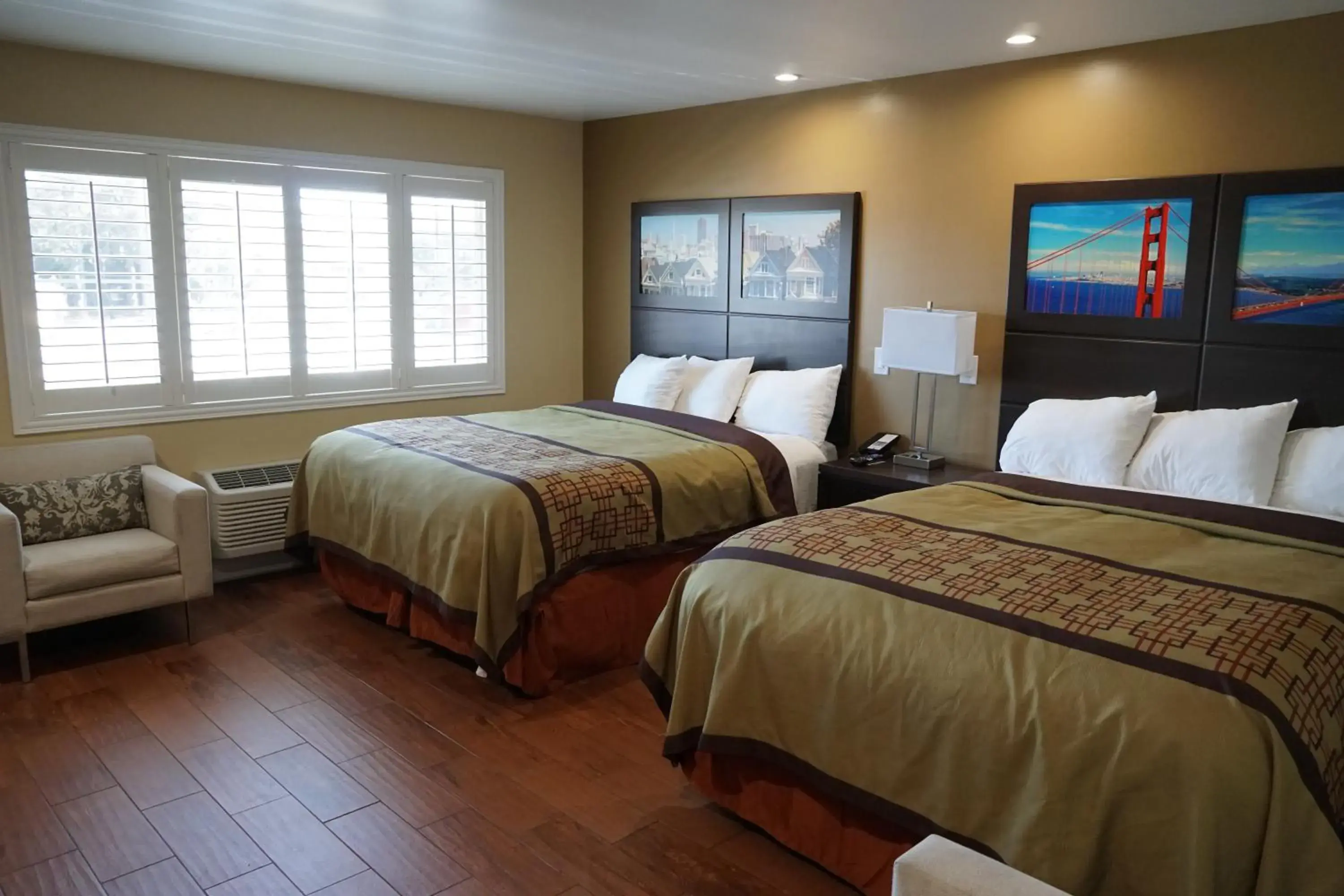 Bed in Muir Woods Lodge Bed in Muir Woods Lodge