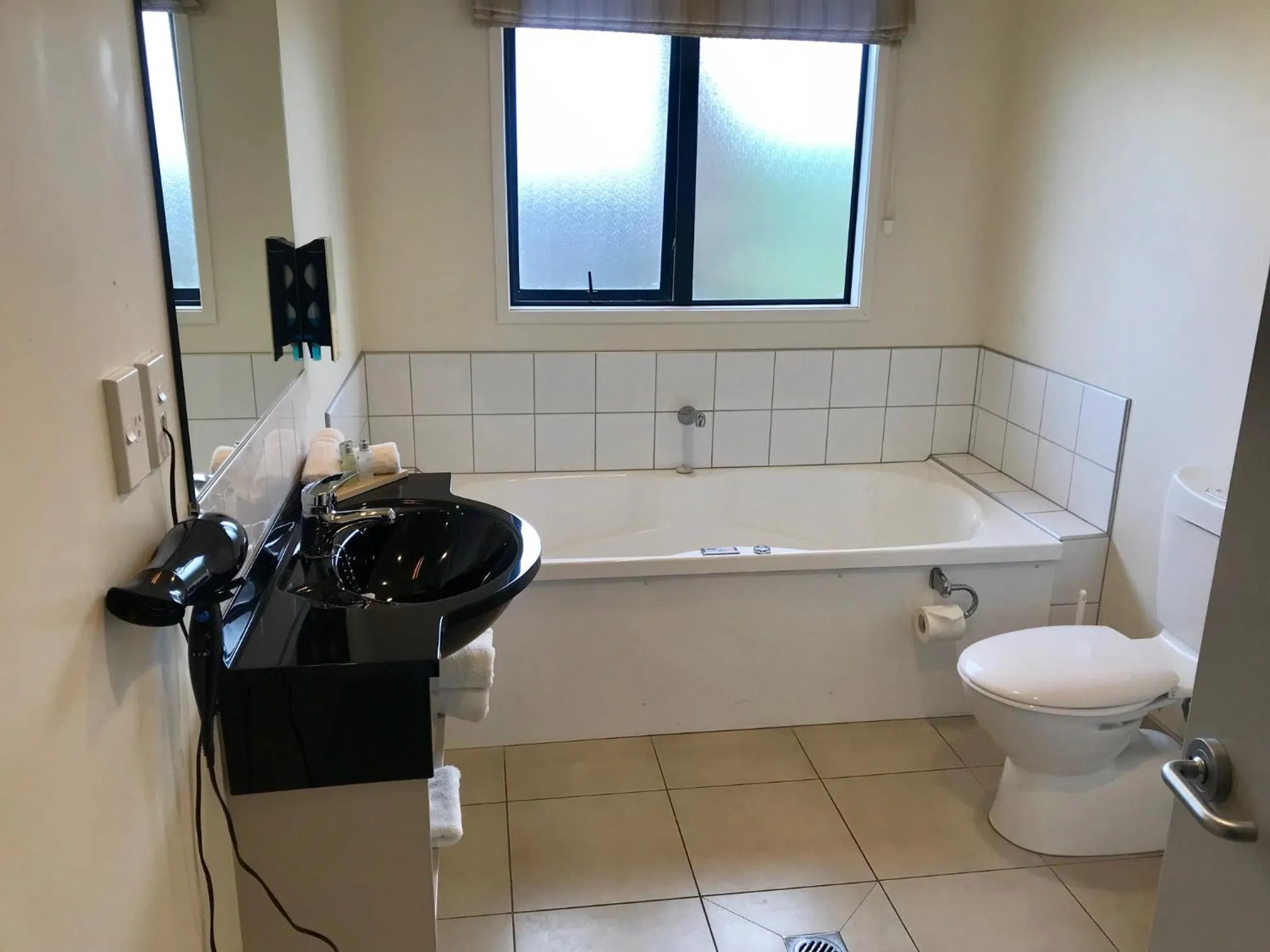 Claremonte Motor Lodge