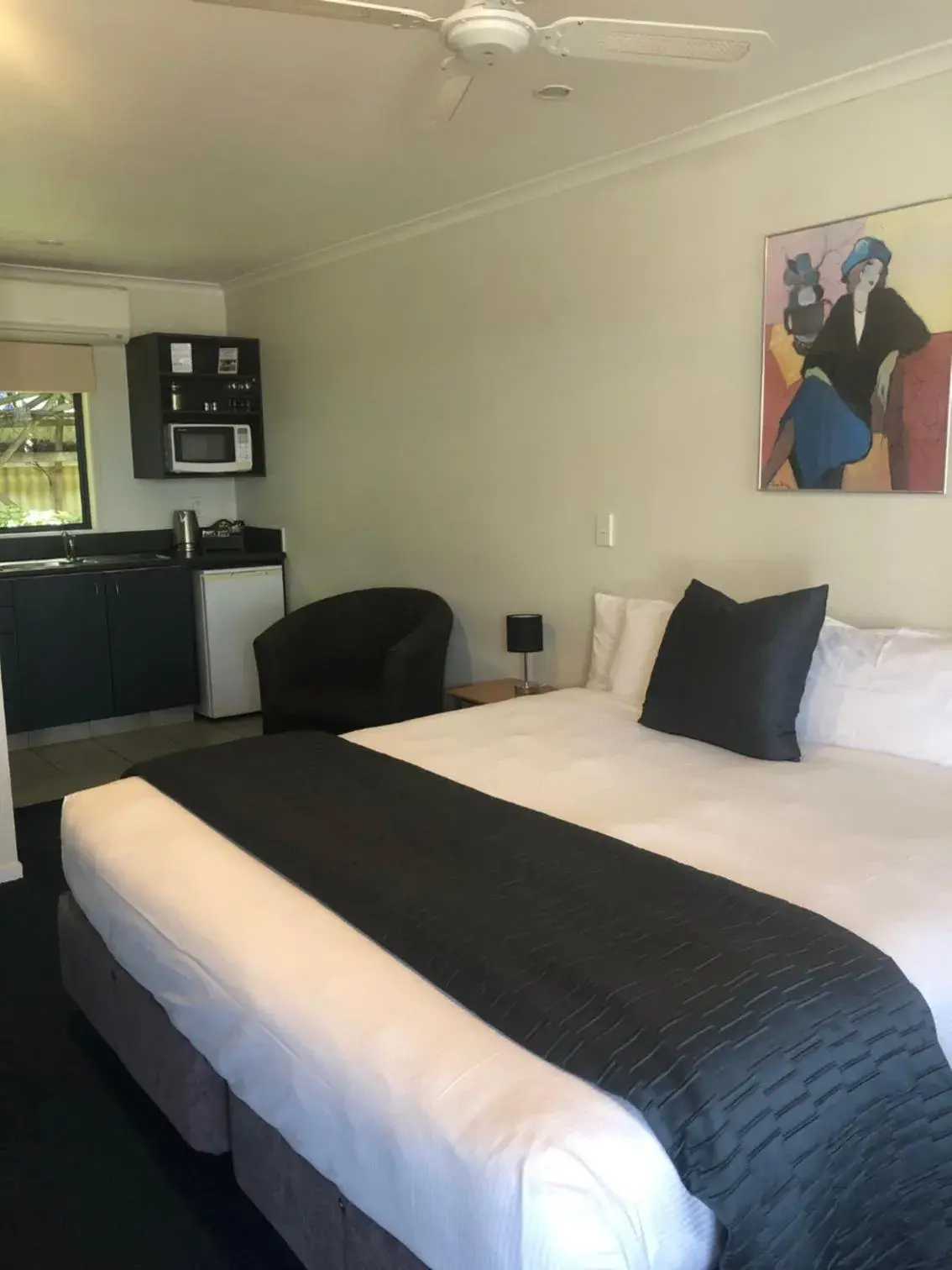 Bed in Claremonte Motor Lodge Bed in Claremonte Motor Lodge