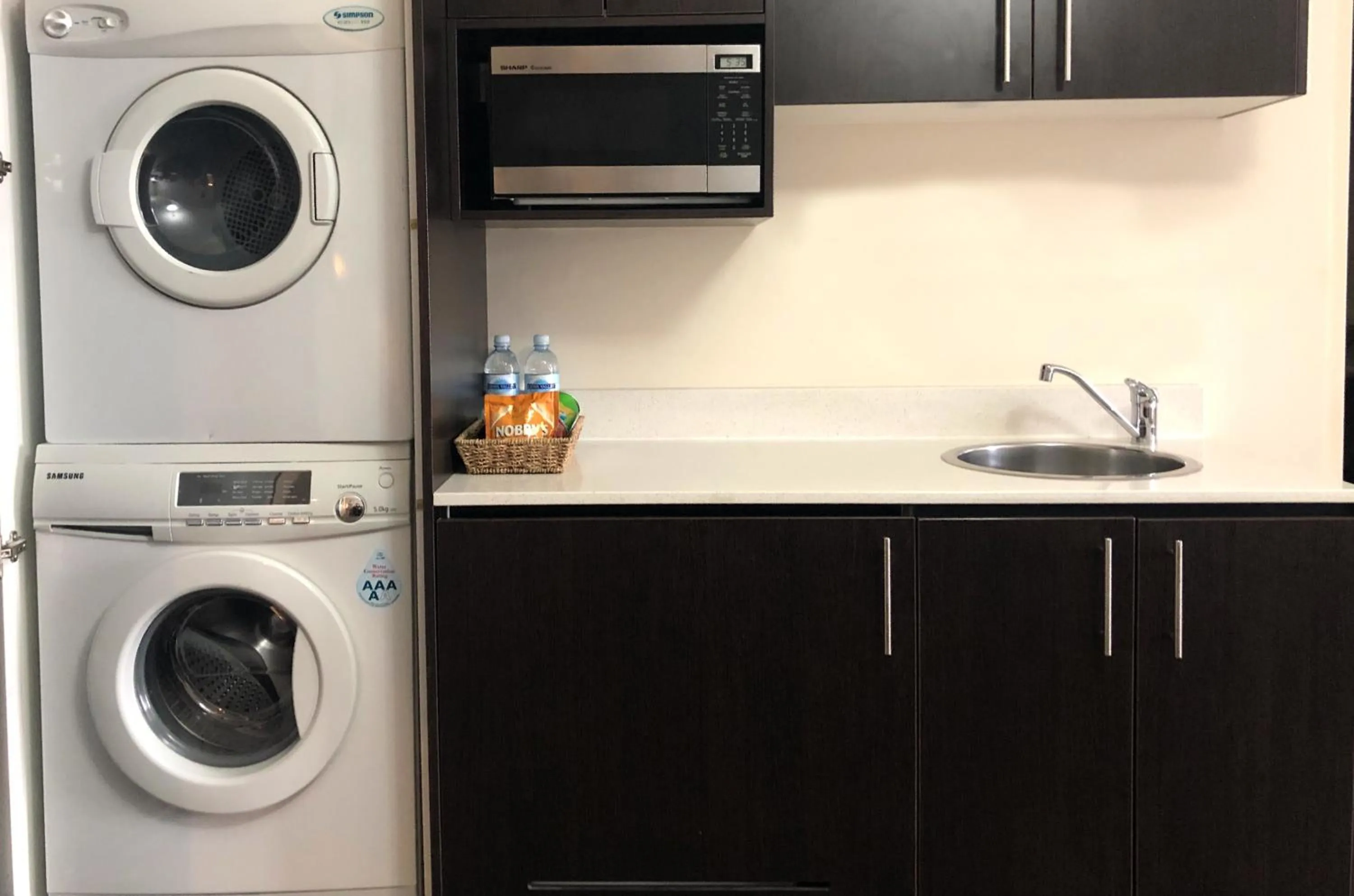 Coffee/tea facilities in Best Western Plus Hovell Tree Inn