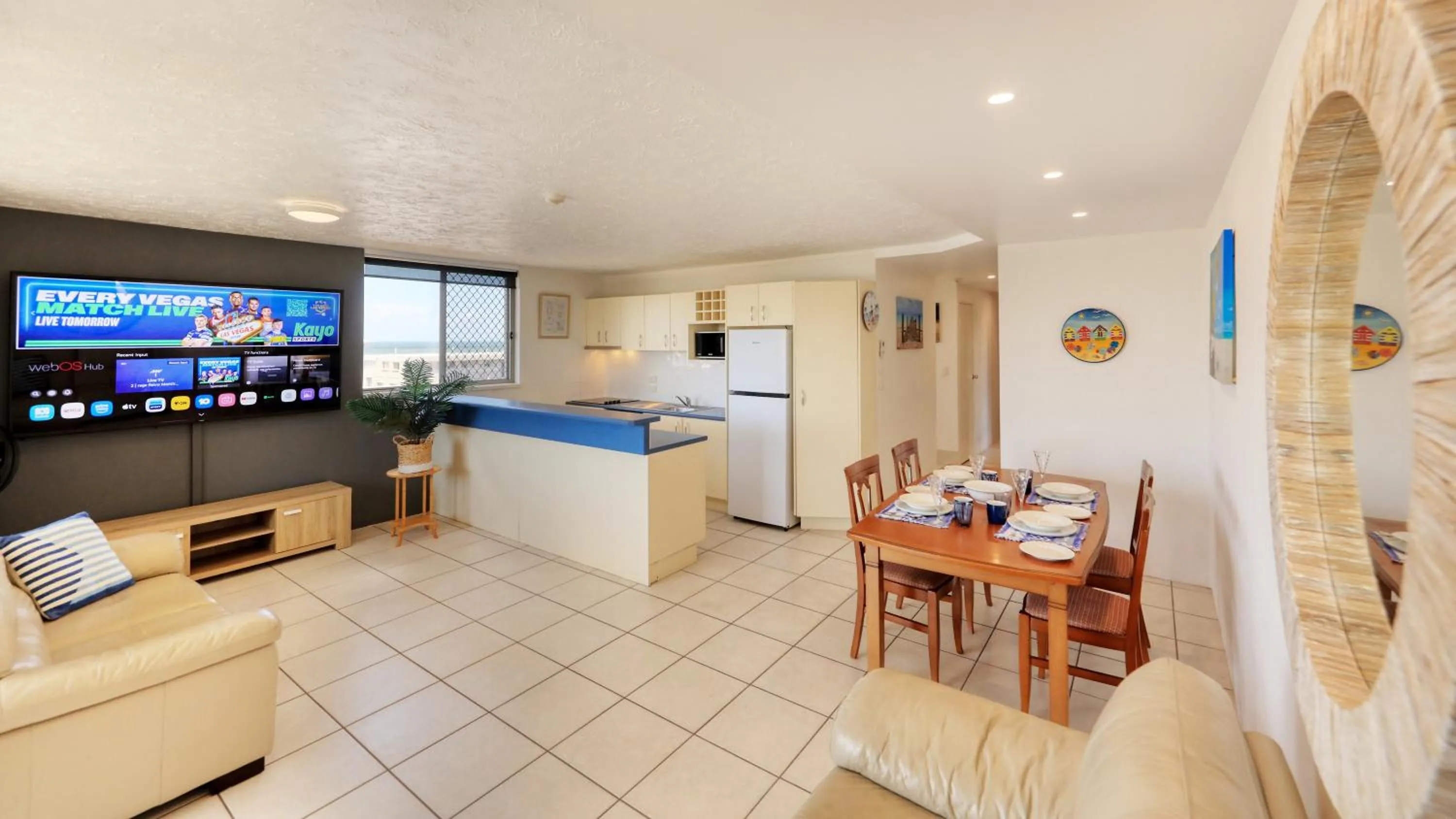 TV and multimedia in Merrima Court Holidays