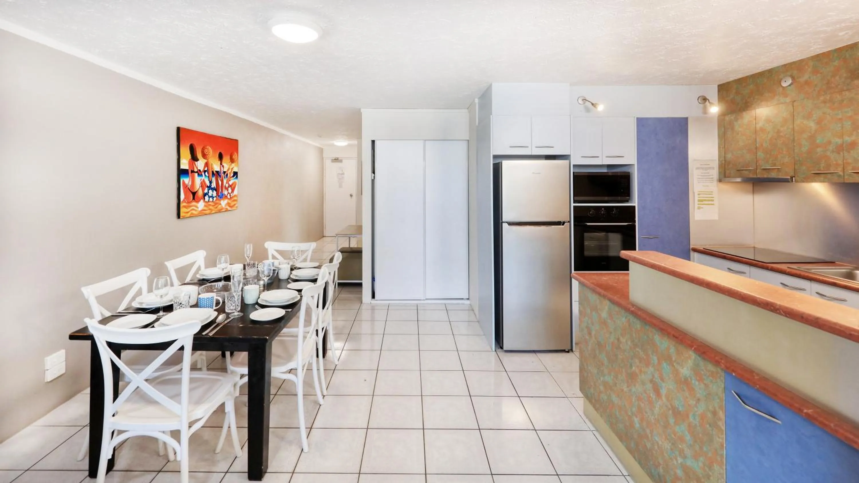 Kitchen or kitchenette in Merrima Court Holidays