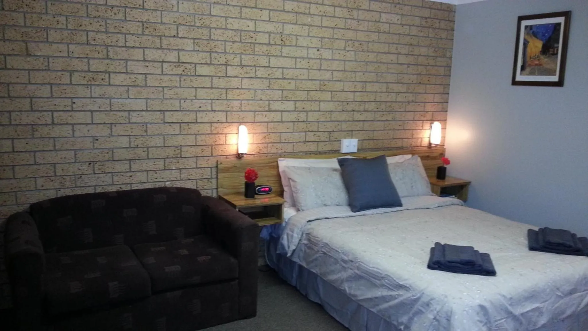 Bed in Three Ways Motel