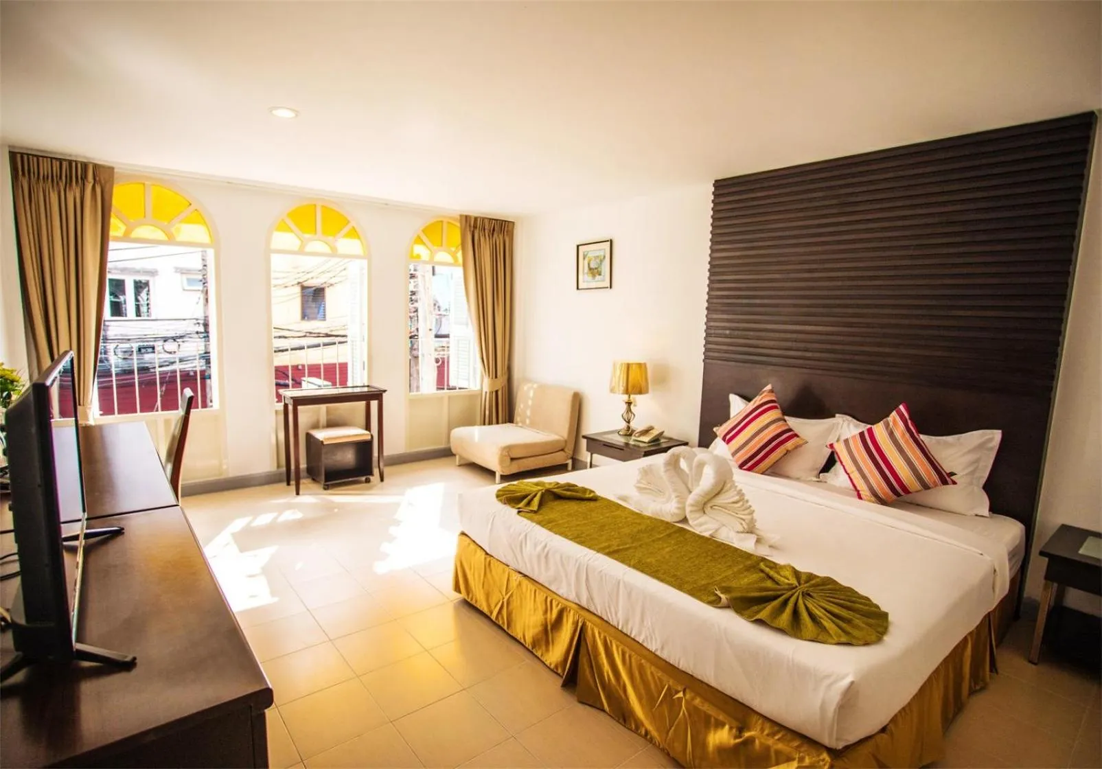 Bed in Sino House Patong