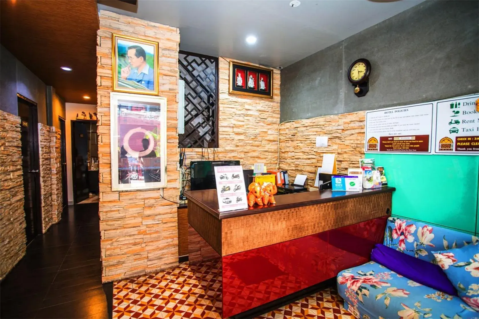 Lobby or reception in Sino House Patong Lobby or reception in Sino House Patong