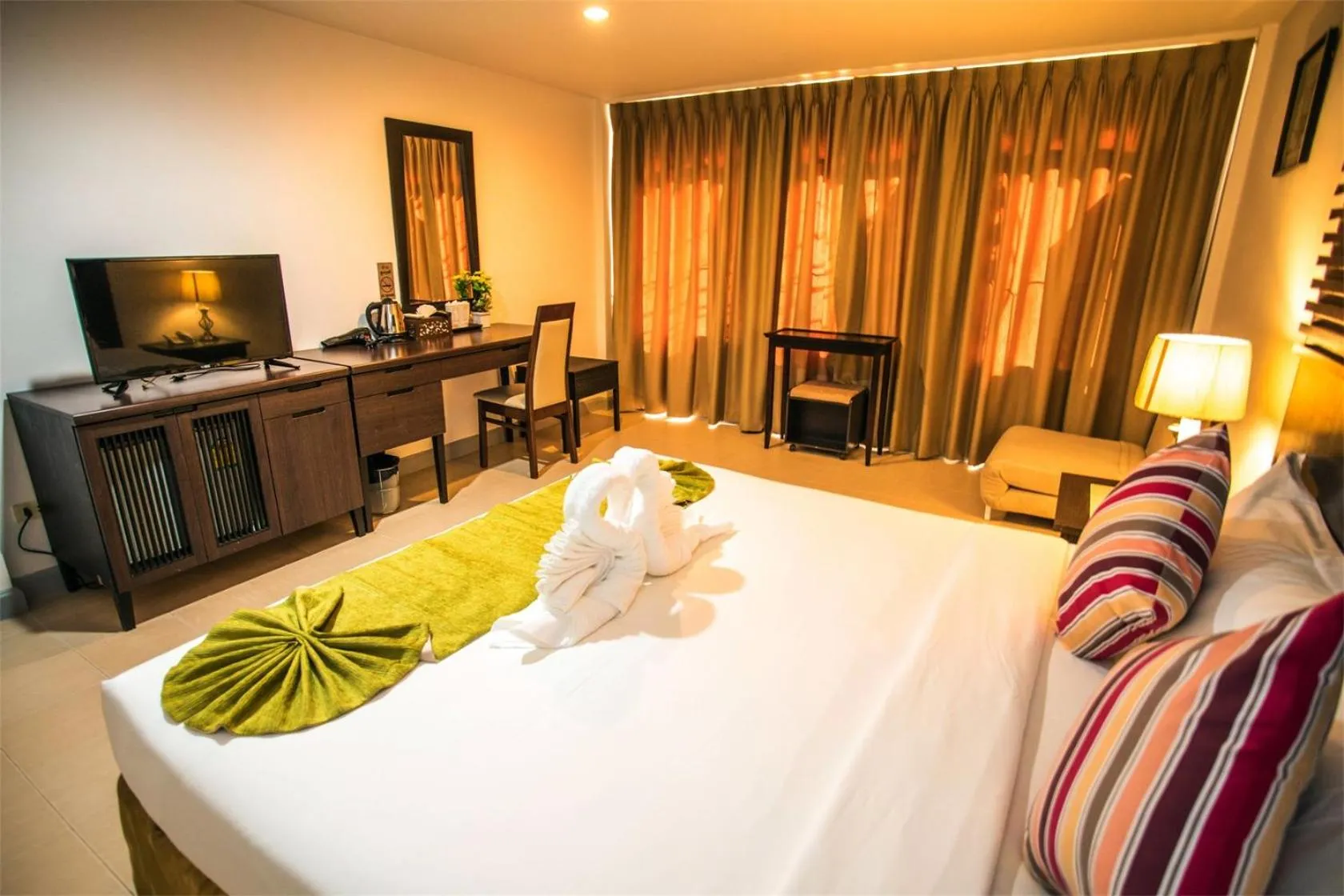 Bed in Sino House Patong