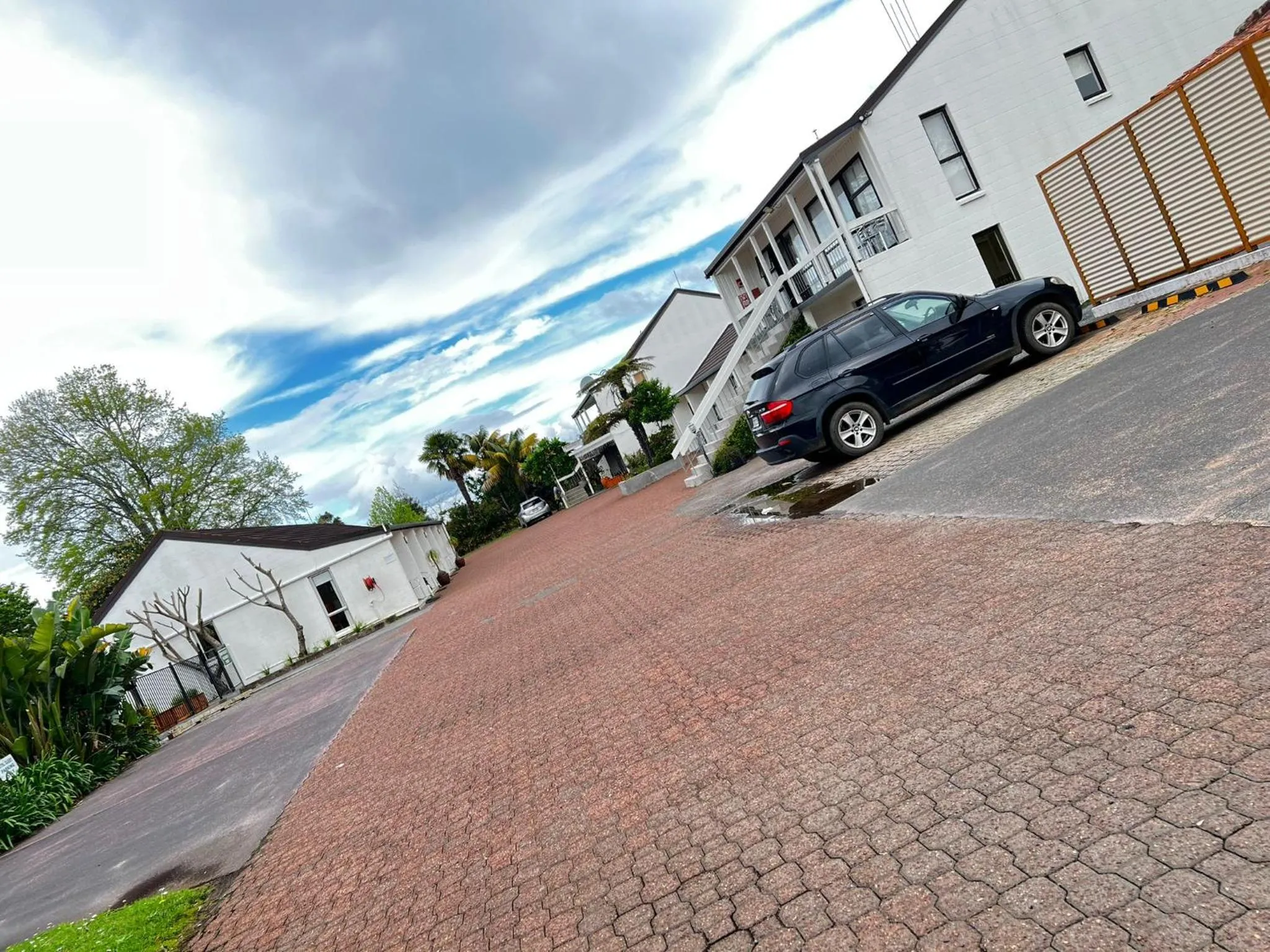 Property building in Kerikeri Court Motel