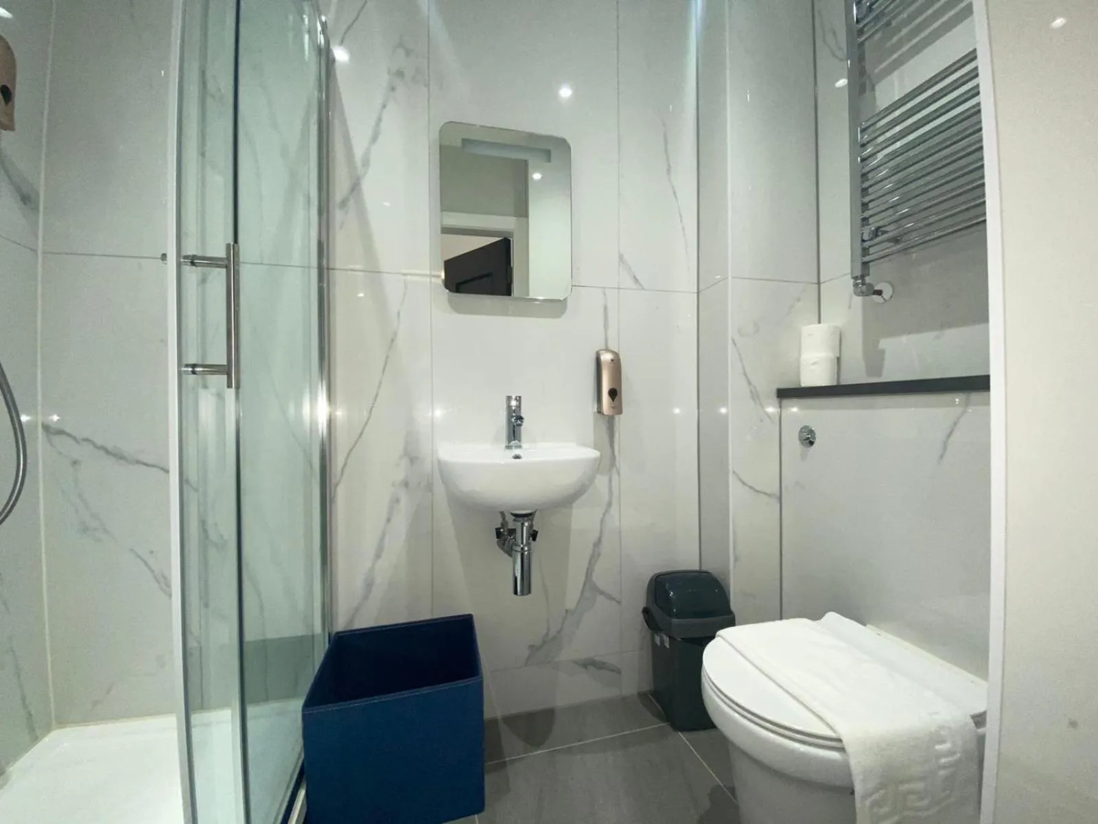 Bathroom in MSK Premium