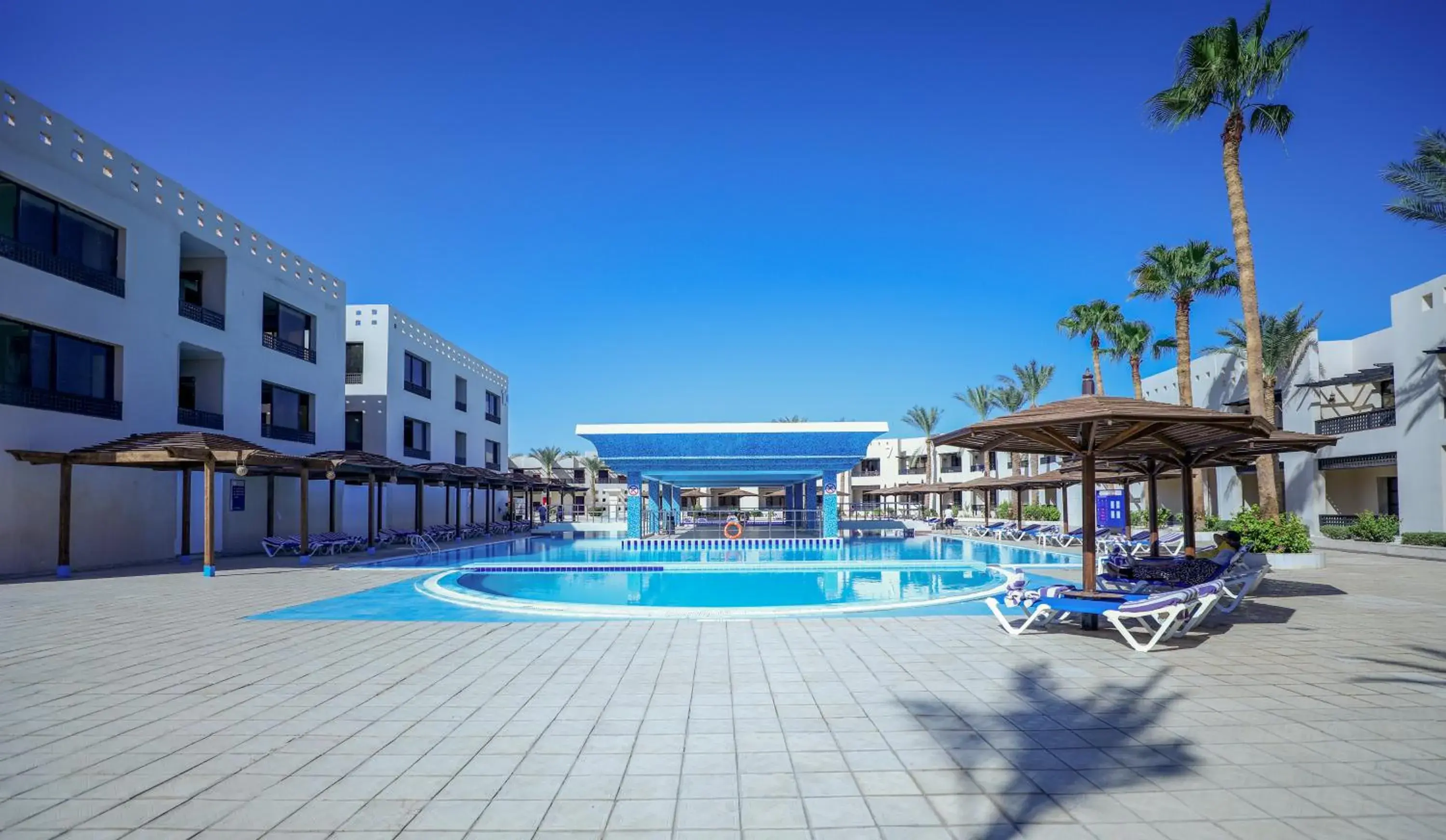 Swimming Pool in Blend Club Aqua Resort