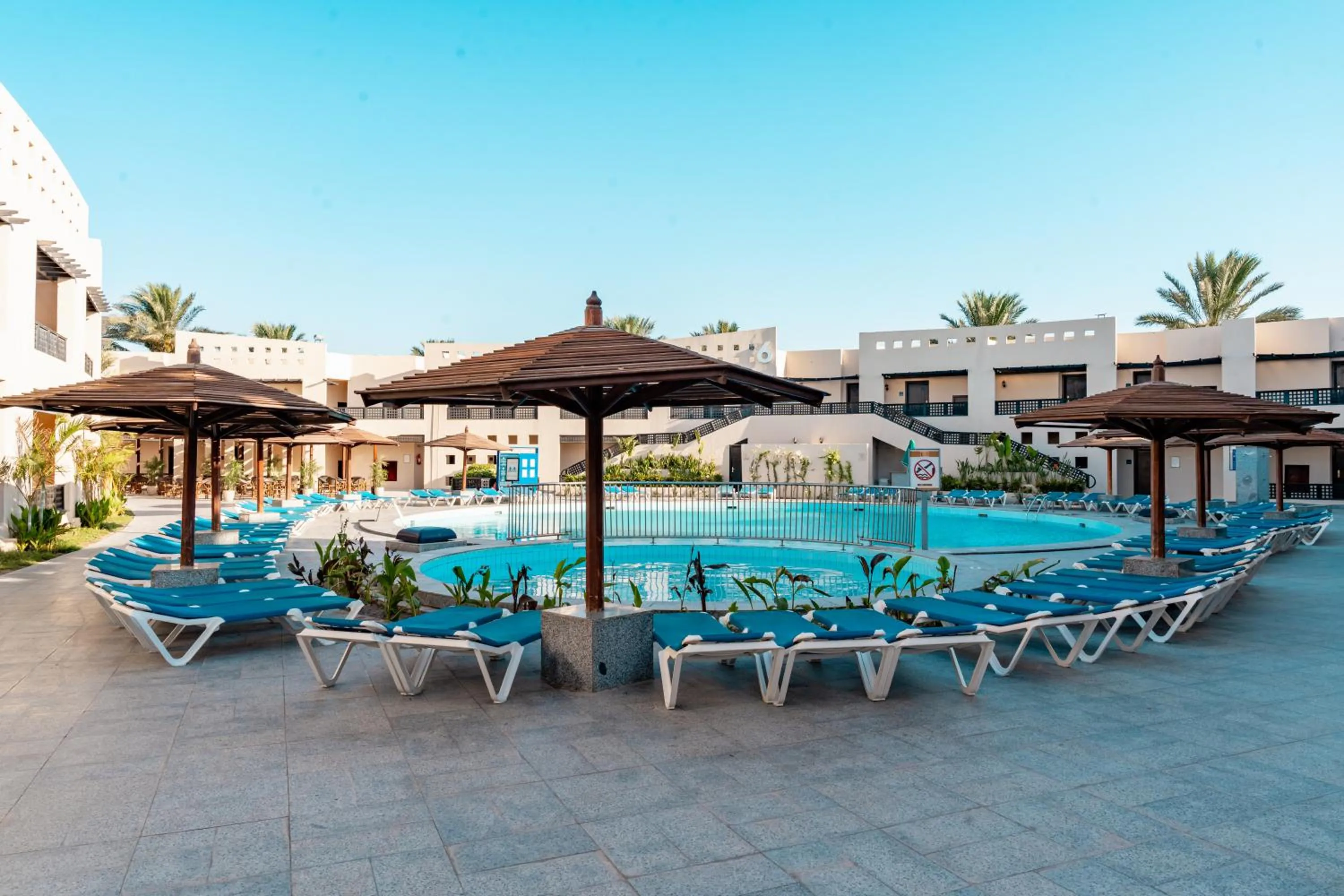 Swimming pool in Blend Club Aqua Resort