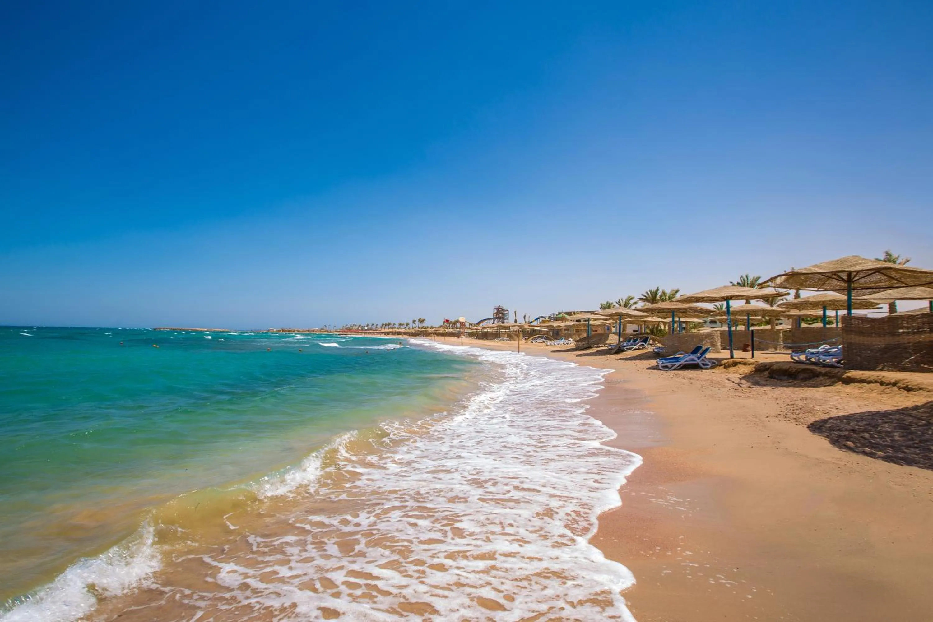 Beach in Blend Club Aqua Resort