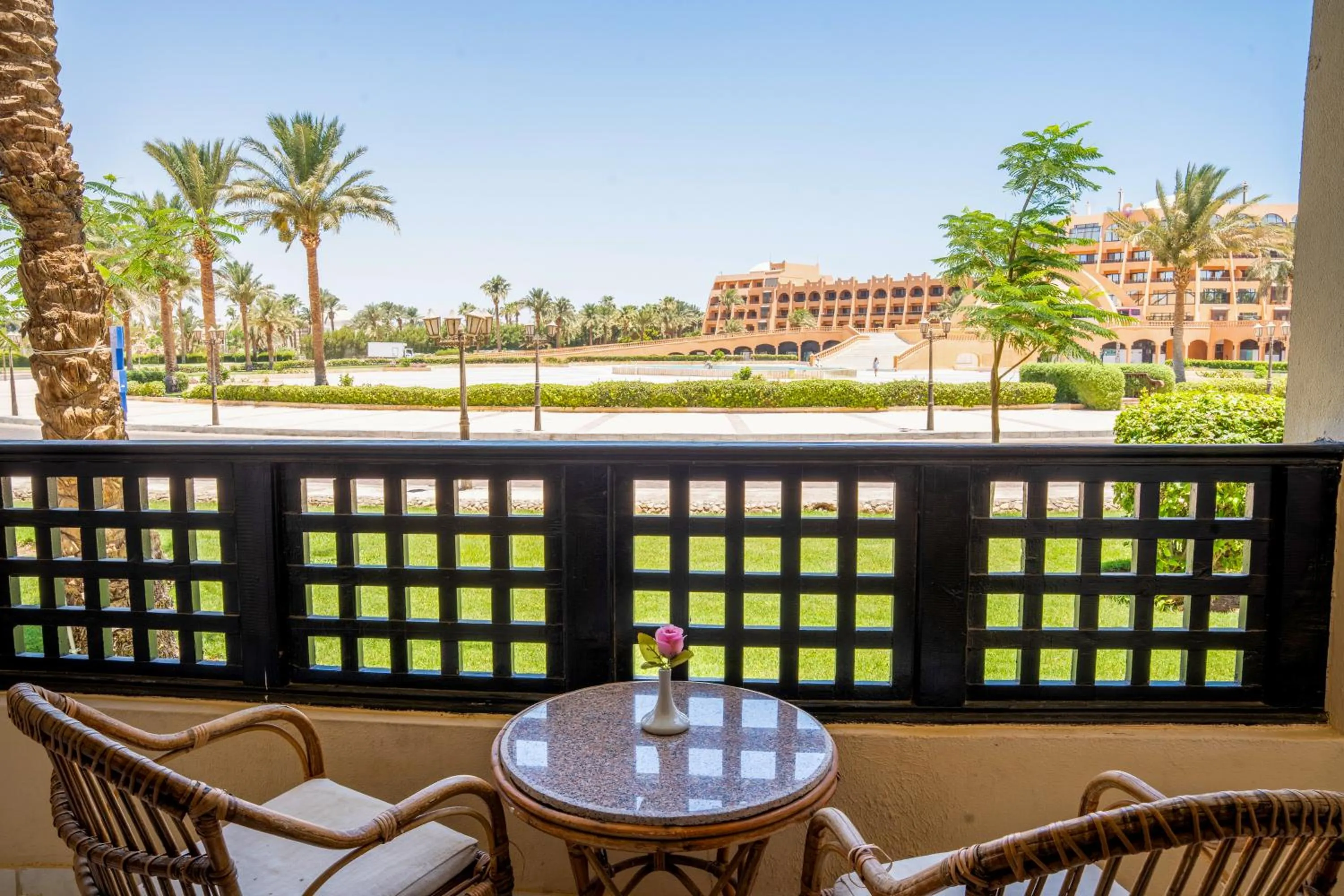 Blend Club Aqua Resort