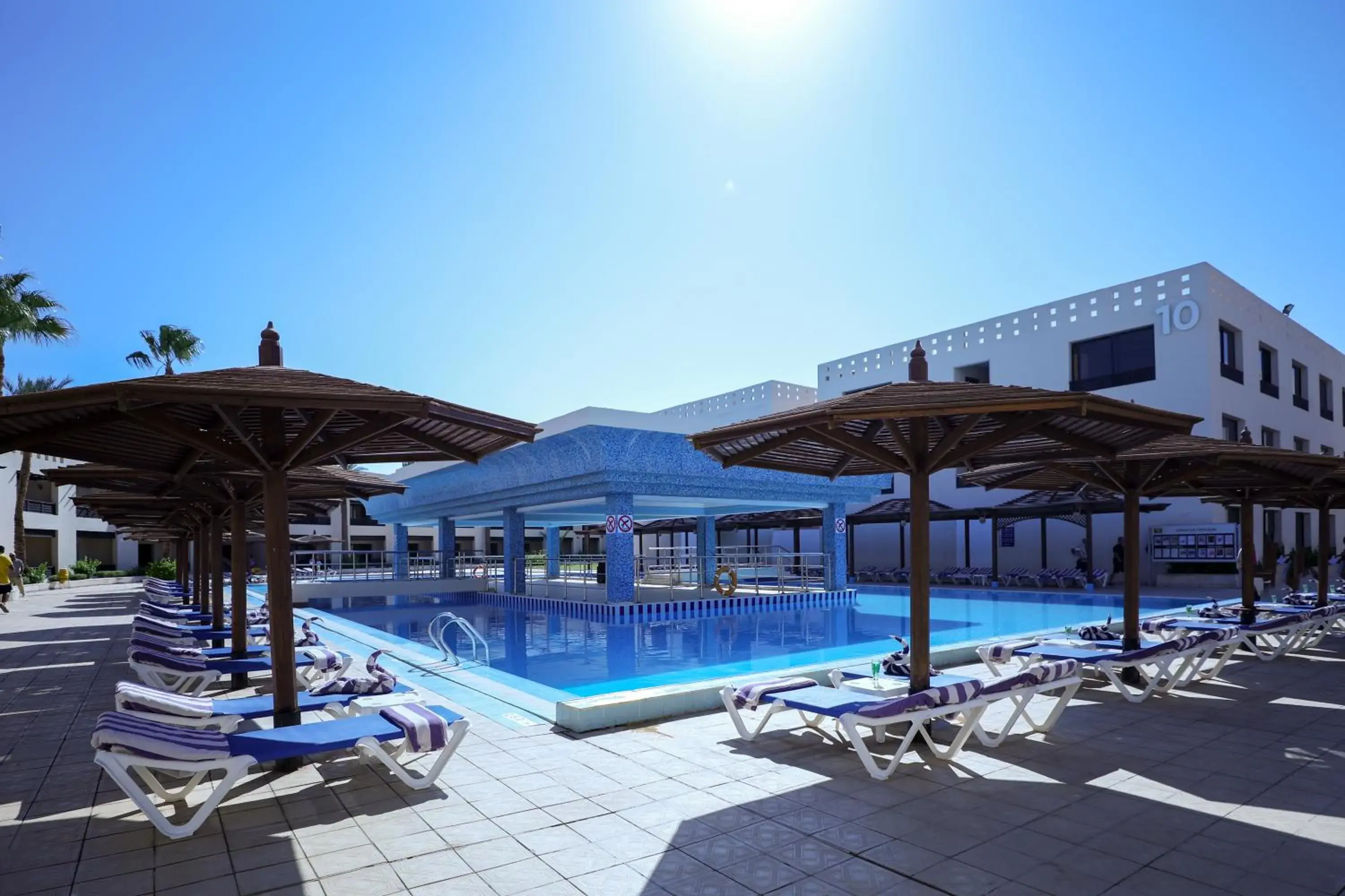 Pool view, Swimming Pool in Blend Club Aqua Resort