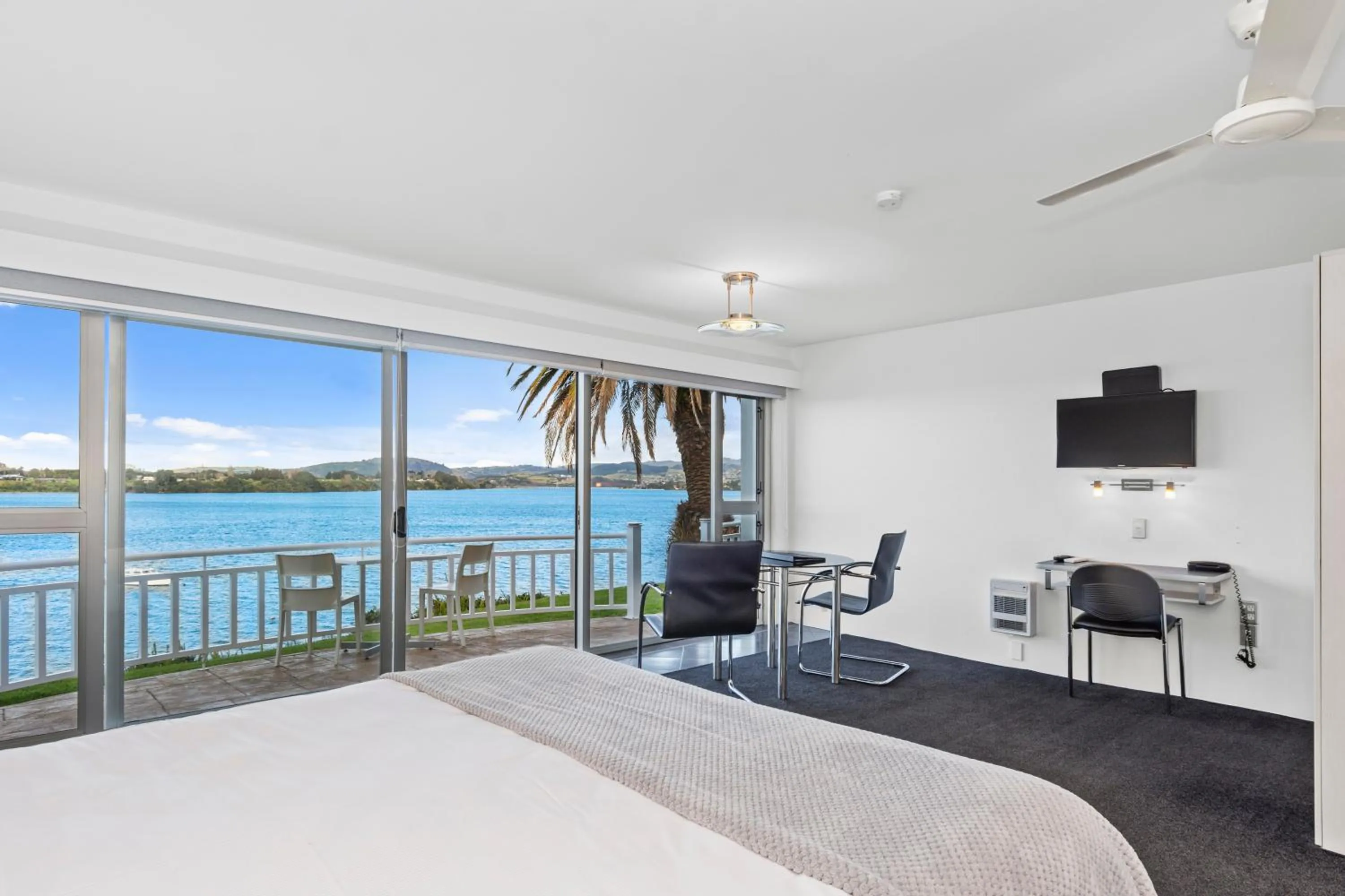 View (from property/room), Bed in The Tauranga on the Waterfront