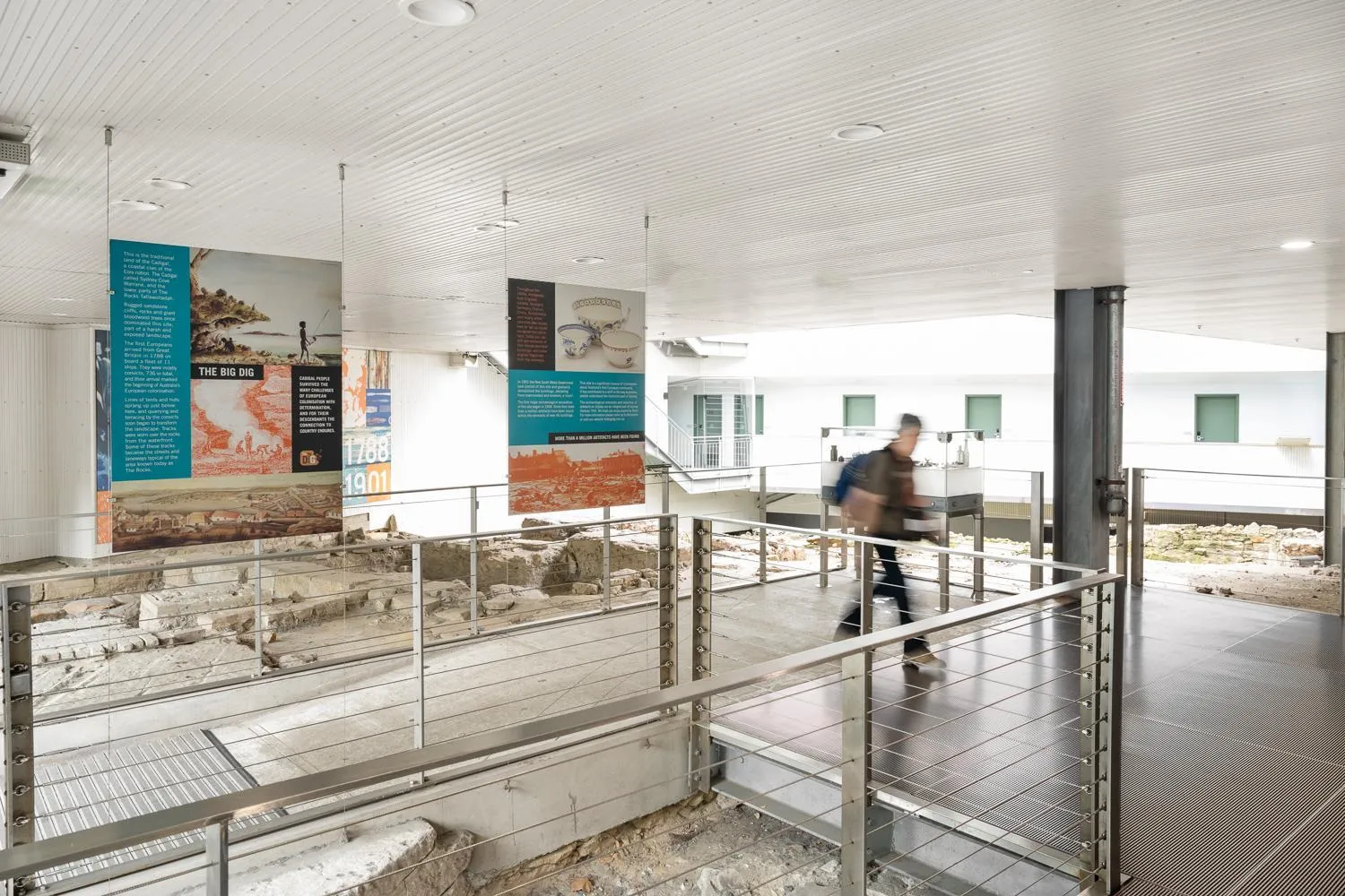 Facade/entrance in YHA Sydney Harbour