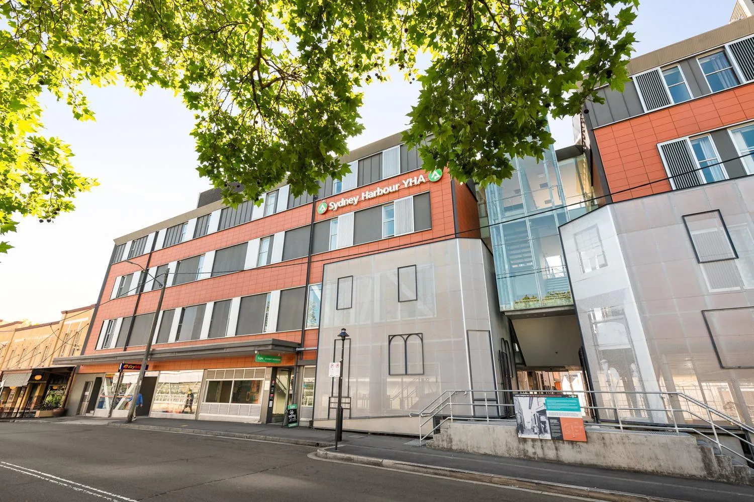 Facade/entrance in YHA Sydney Harbour
