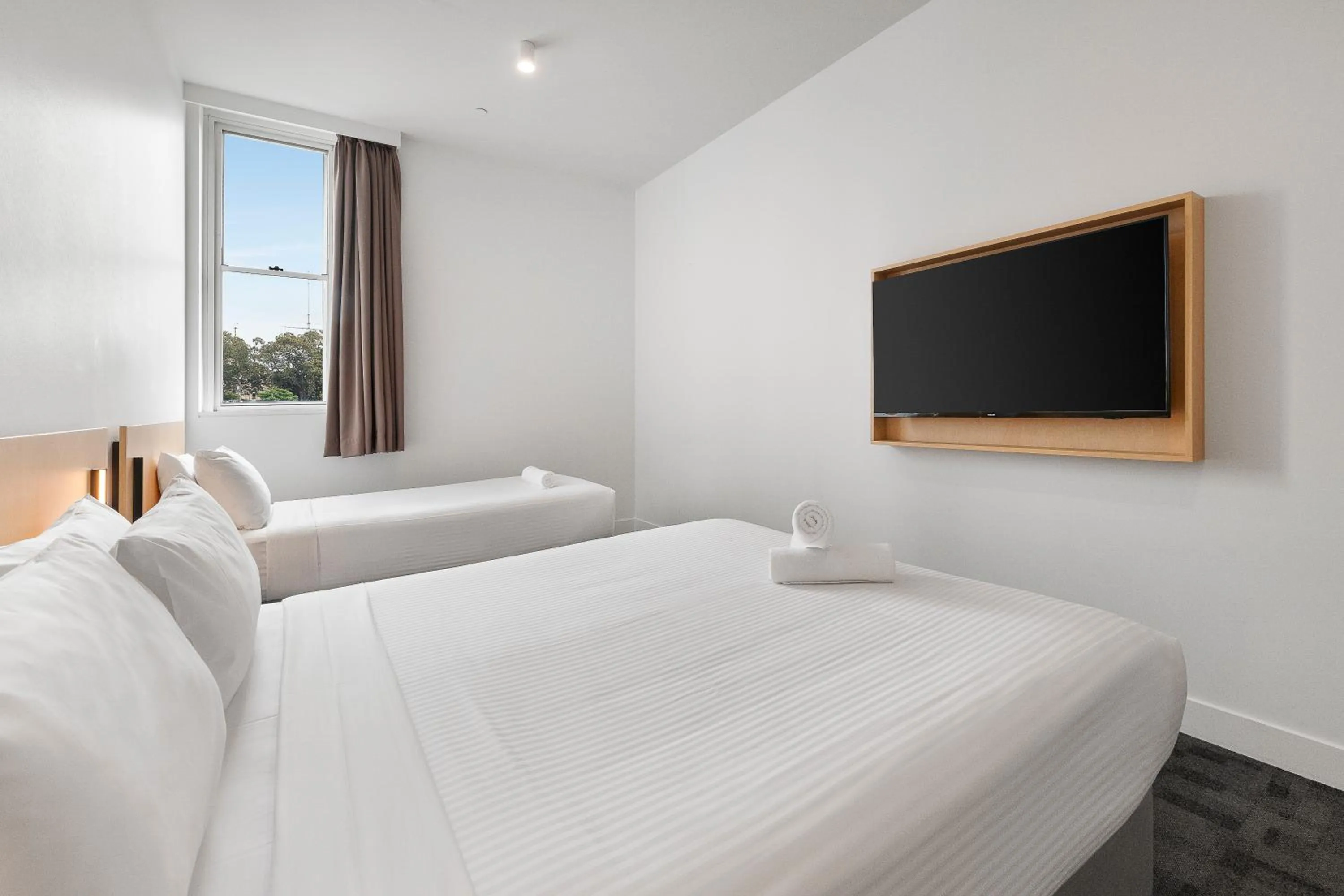 Bed in YHA Sydney Harbour