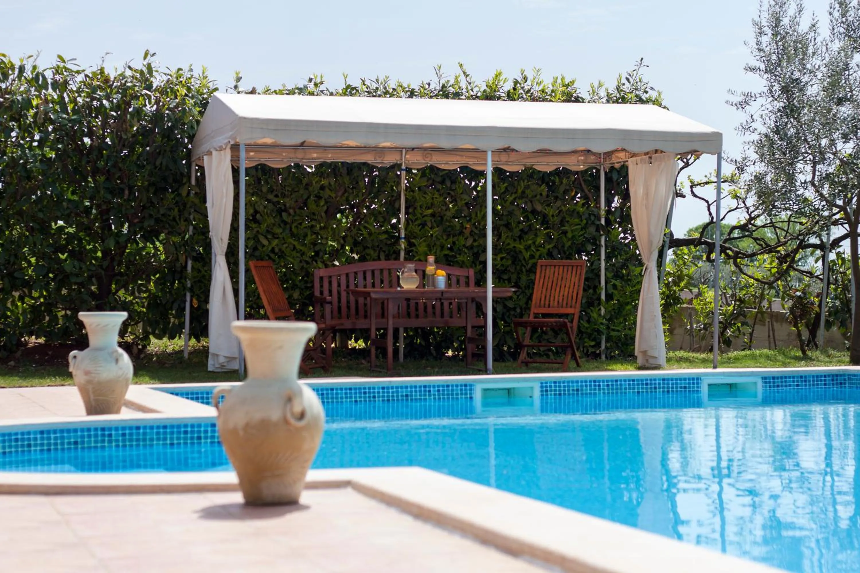 Swimming pool in Apartments Ivan & Tina