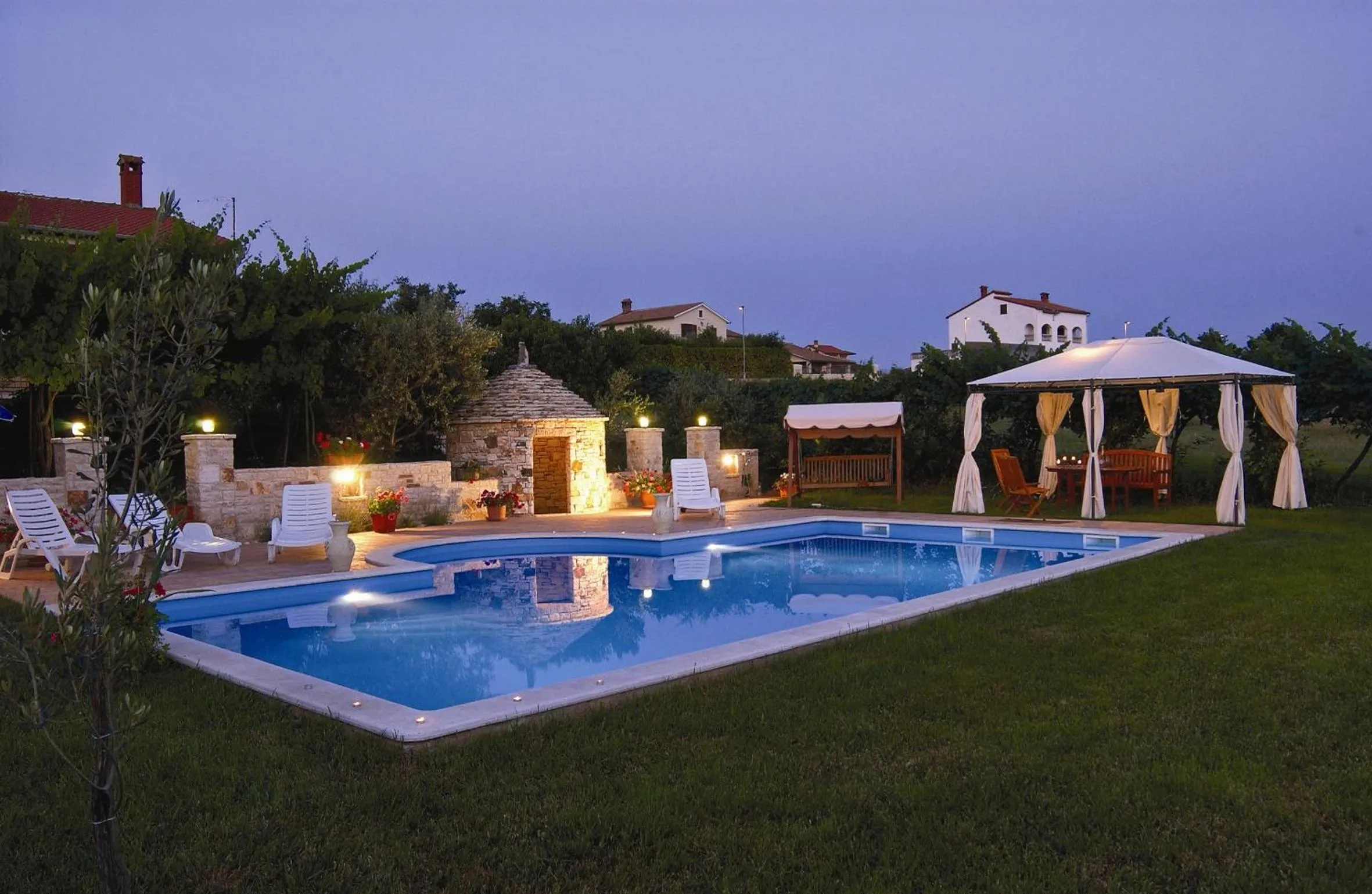 Swimming pool in Apartments Ivan & Tina