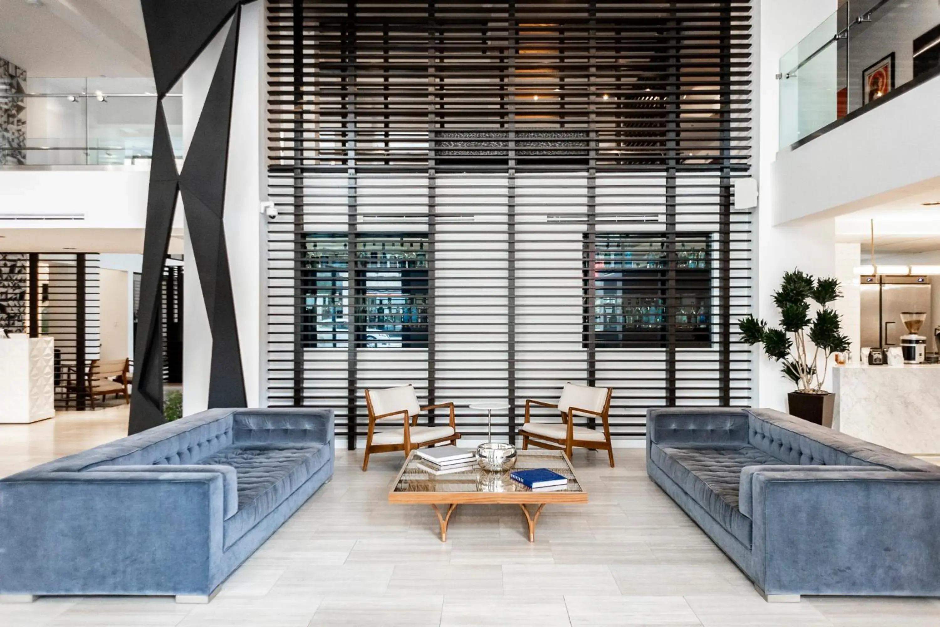 Lobby or reception in Stanton House El Paso Lobby or reception in Stanton House El Paso