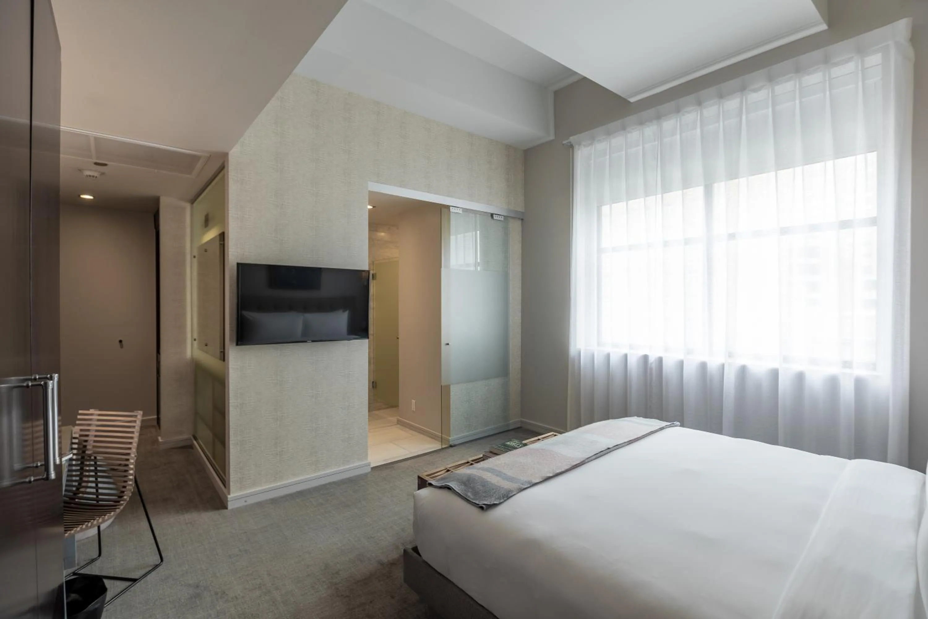 Bedroom, Bed in Stanton House El Paso