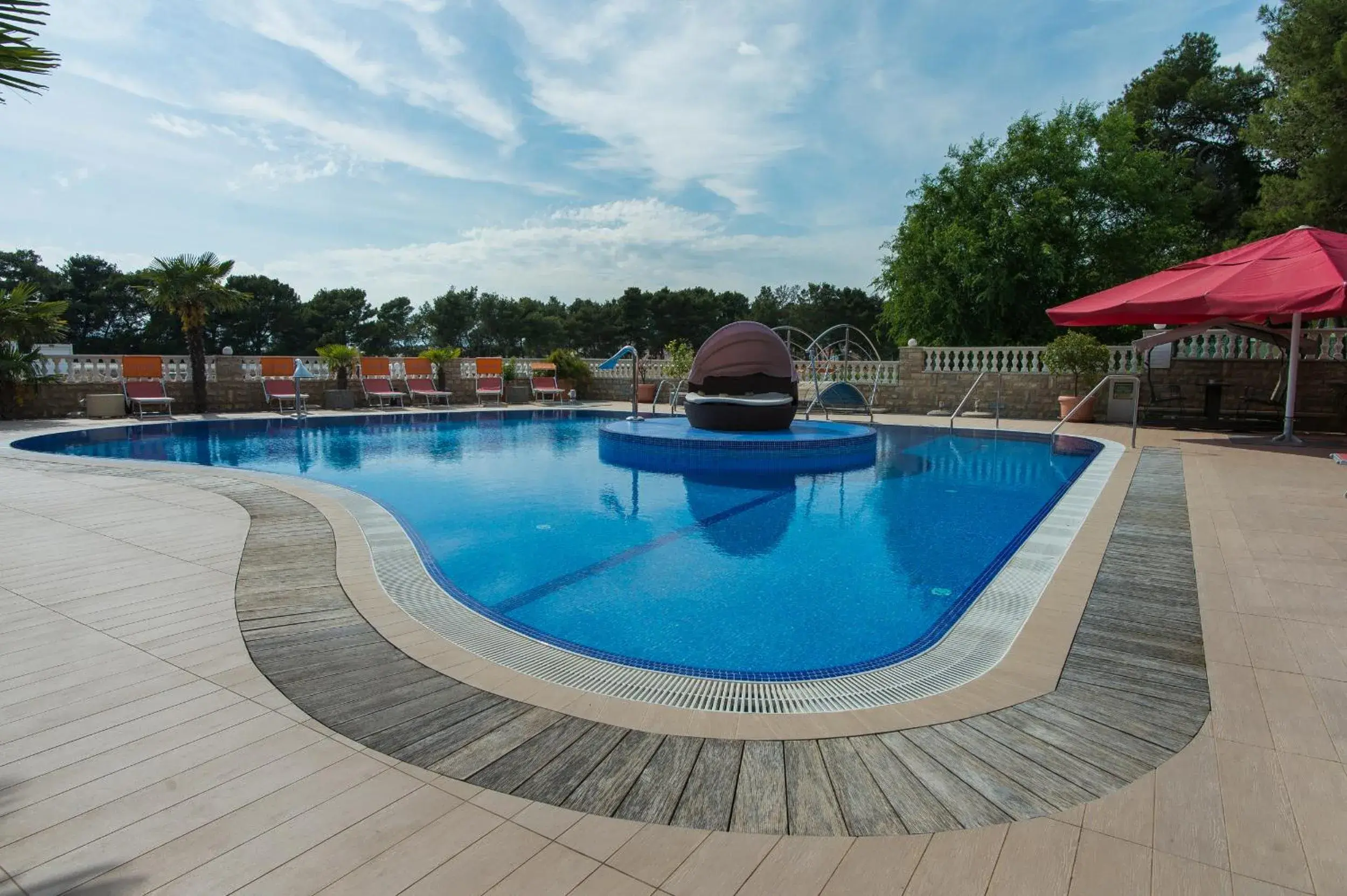 Swimming pool in Hotel Miramare Swimming pool in Hotel Miramare