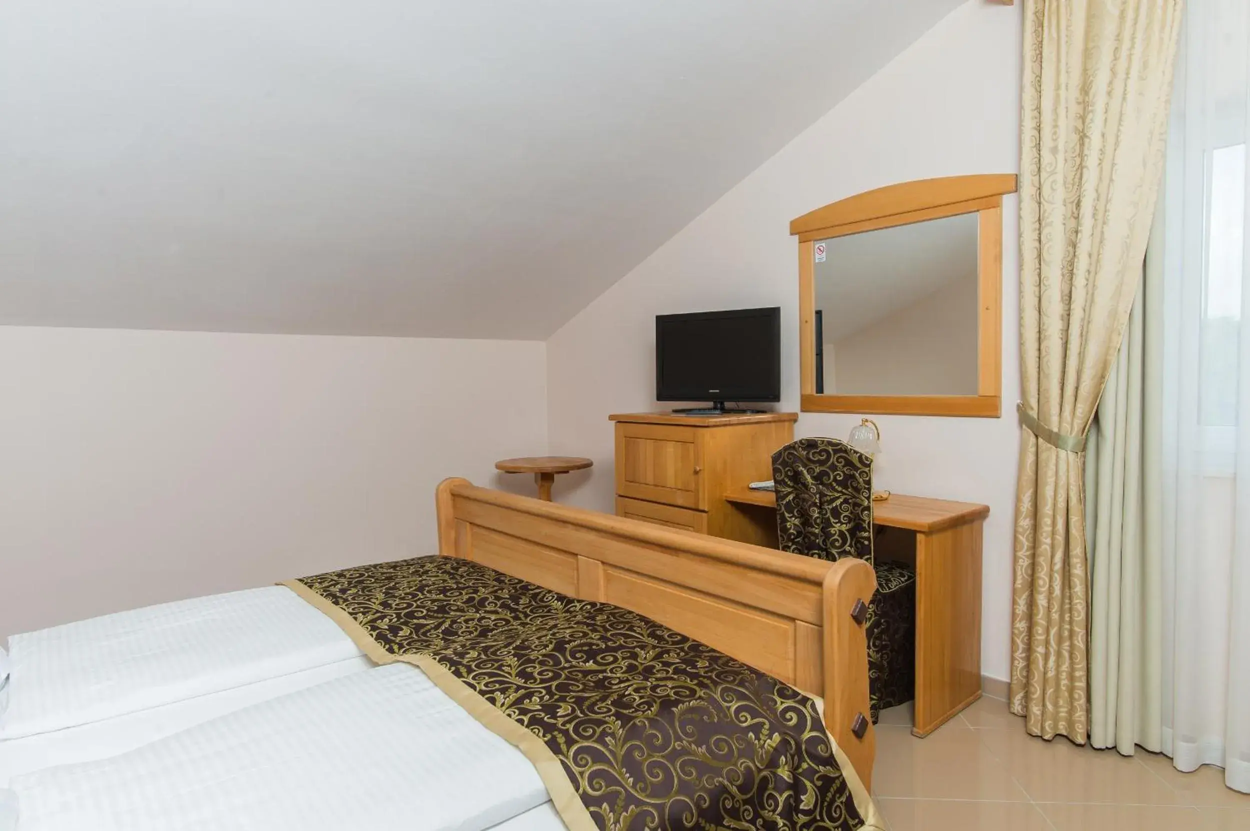 Bed in Hotel Miramare Bed in Hotel Miramare