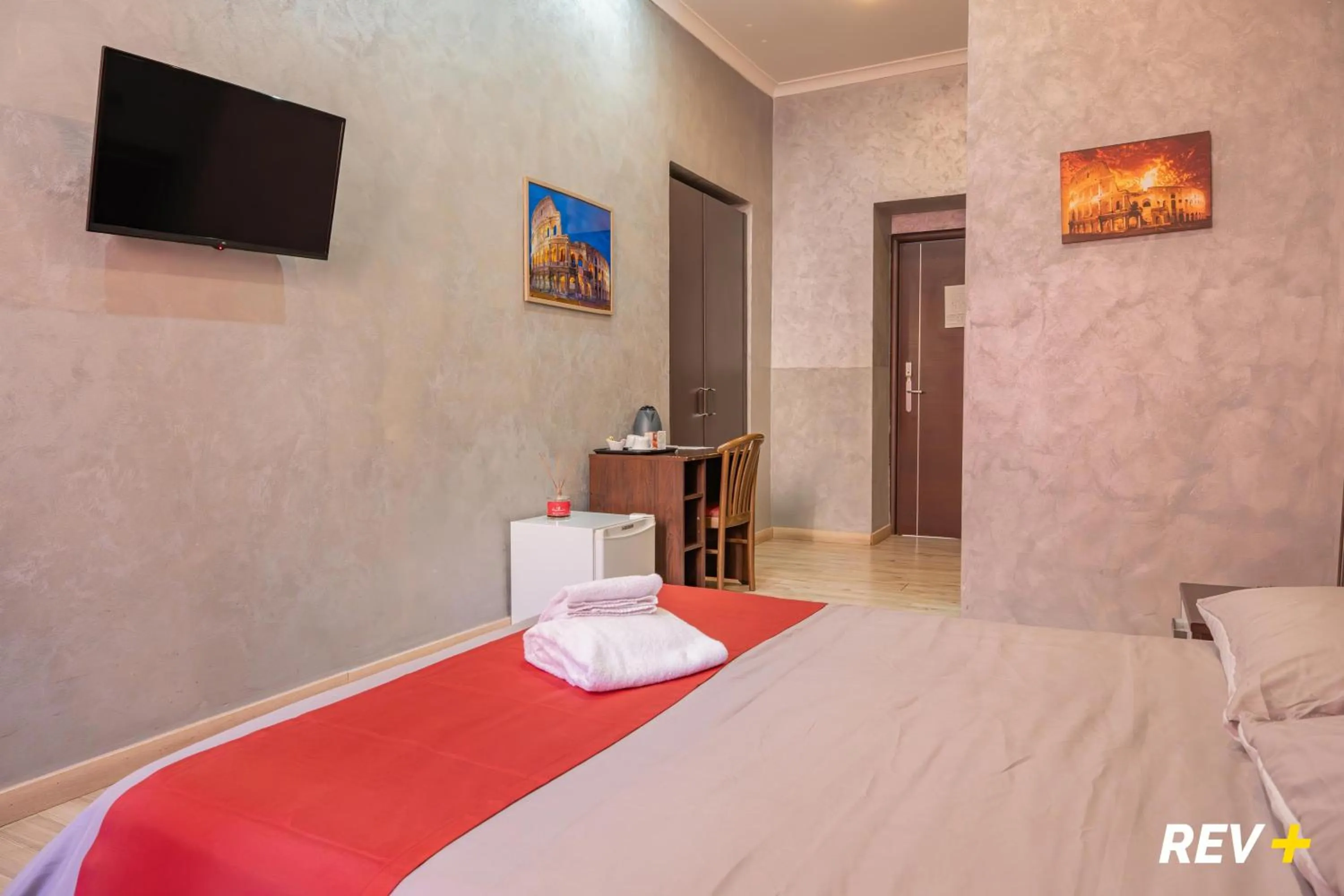 TV and multimedia, Bed in New Inn