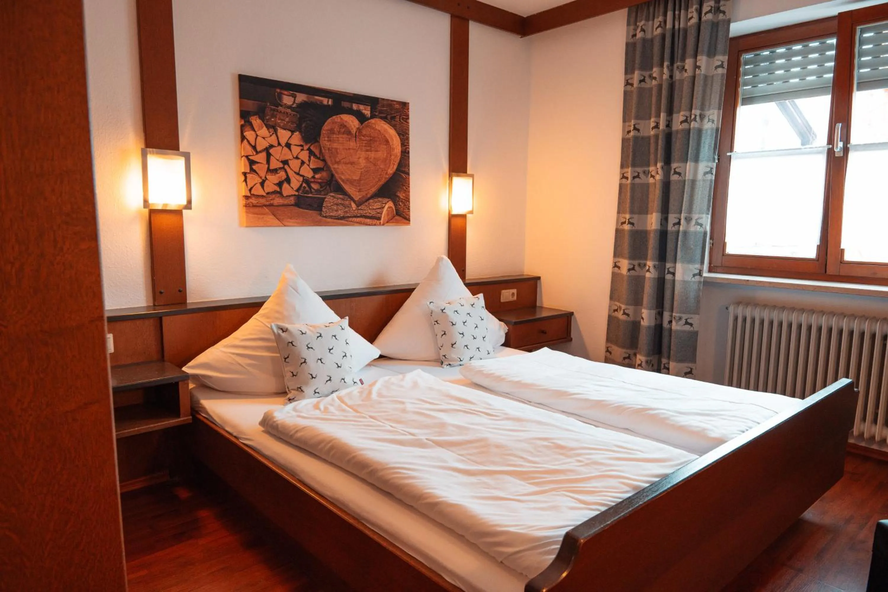 Bed in Gästehaus - Kipfenberg