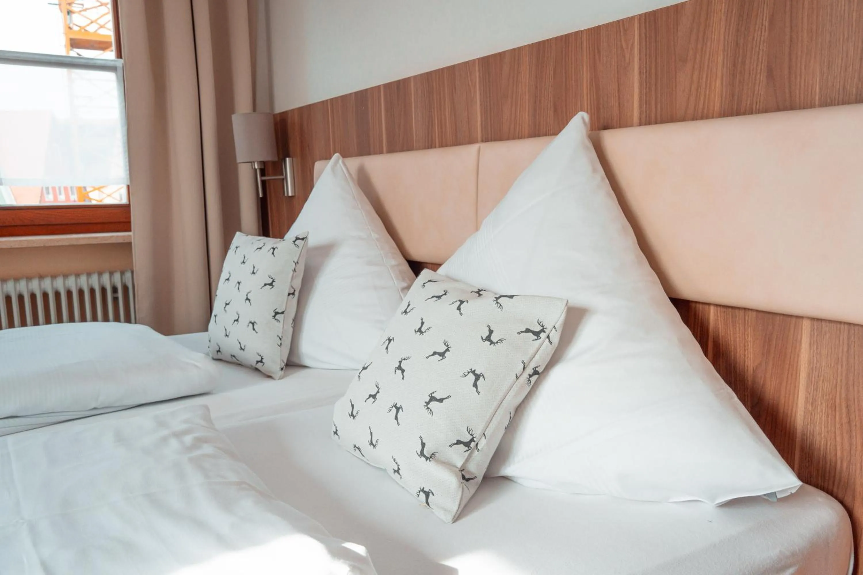 Bed in Gästehaus - Kipfenberg