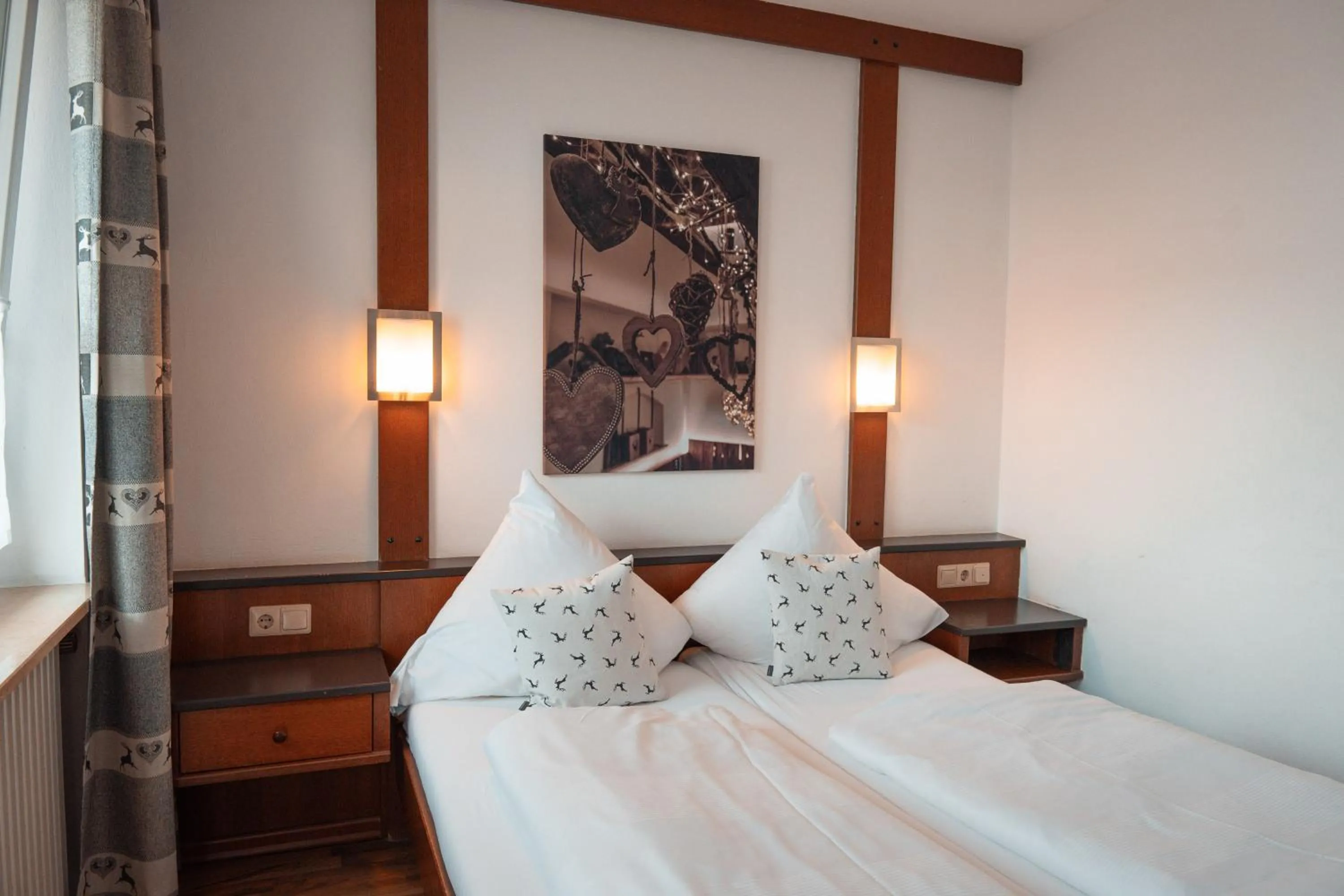 Bed in Gästehaus - Kipfenberg