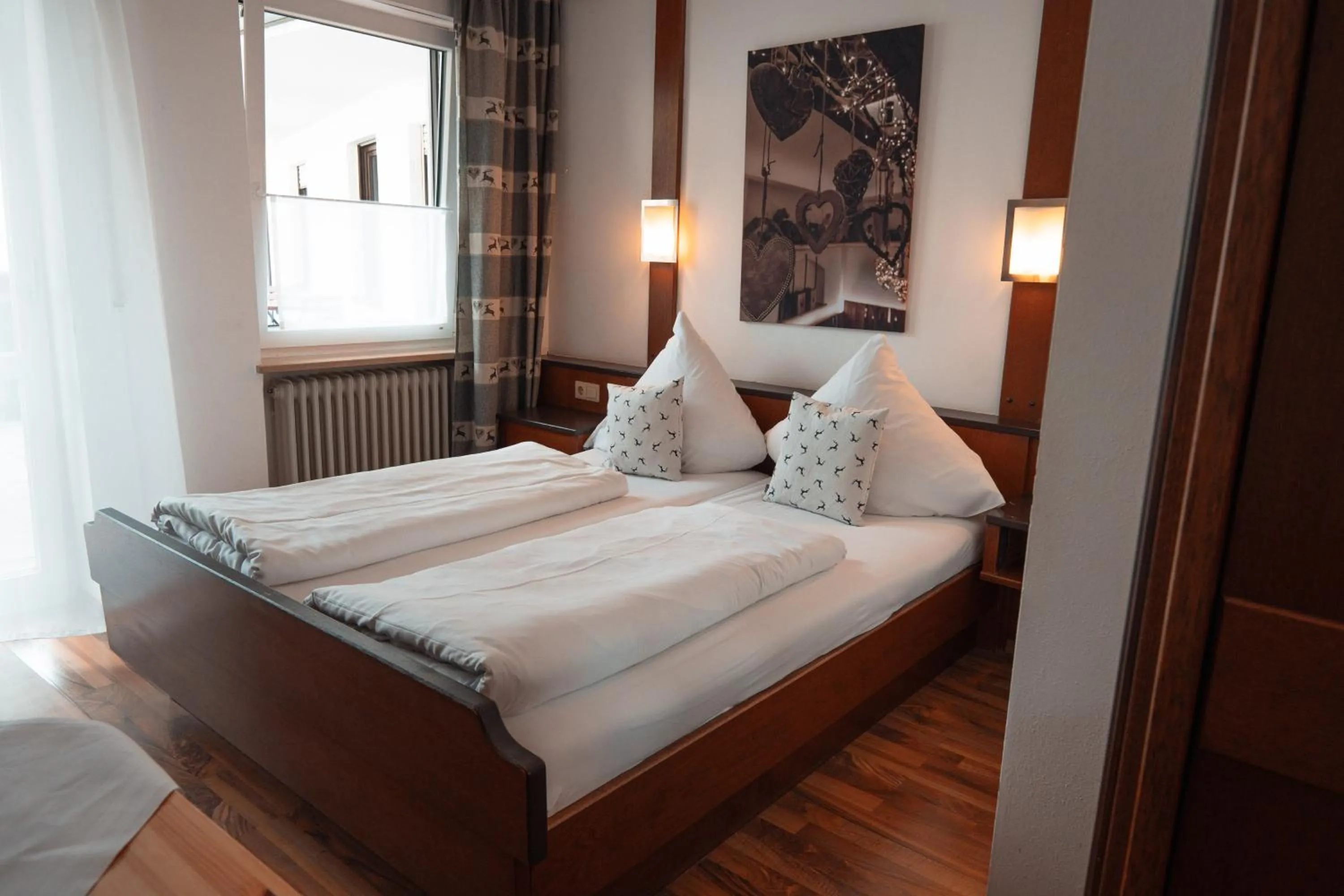 Bed in Gästehaus - Kipfenberg