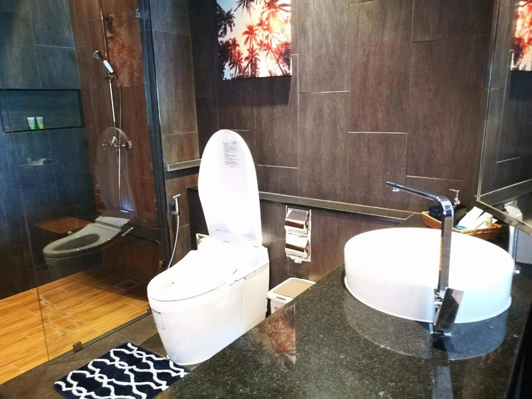 Bathroom in C&N Kho Khao Beach Resort - SHA Plus