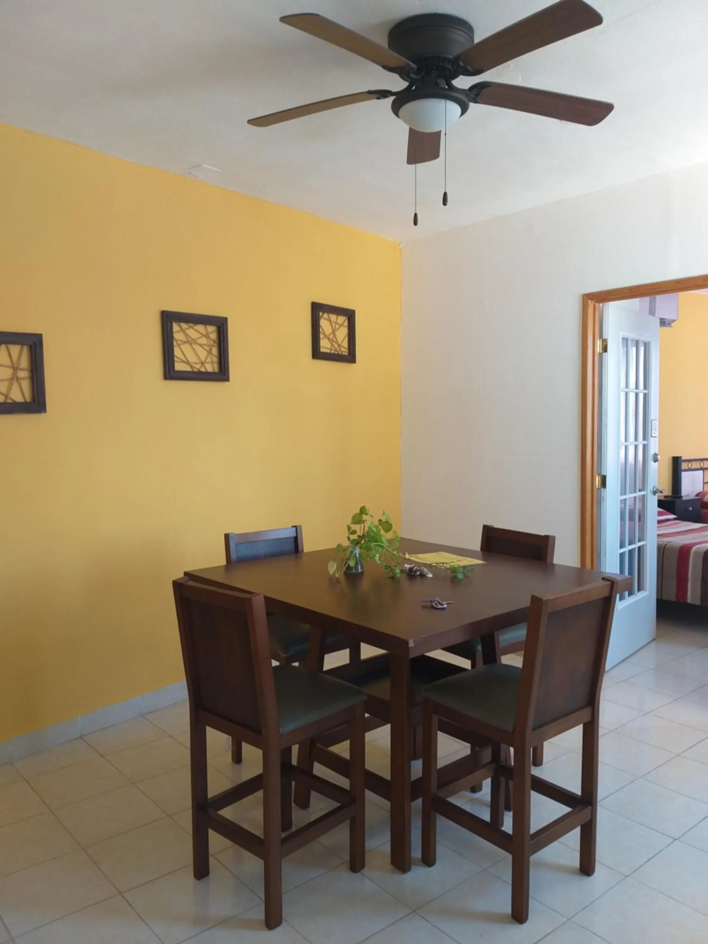 Dining area in Depto Las Puertas la Ria #5