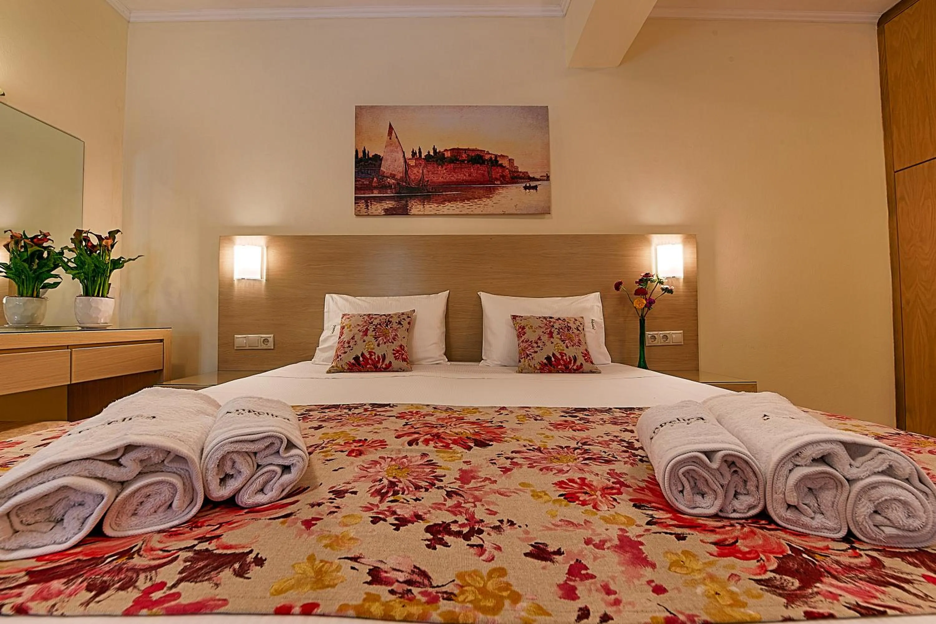 Bed in Angelica Hotel