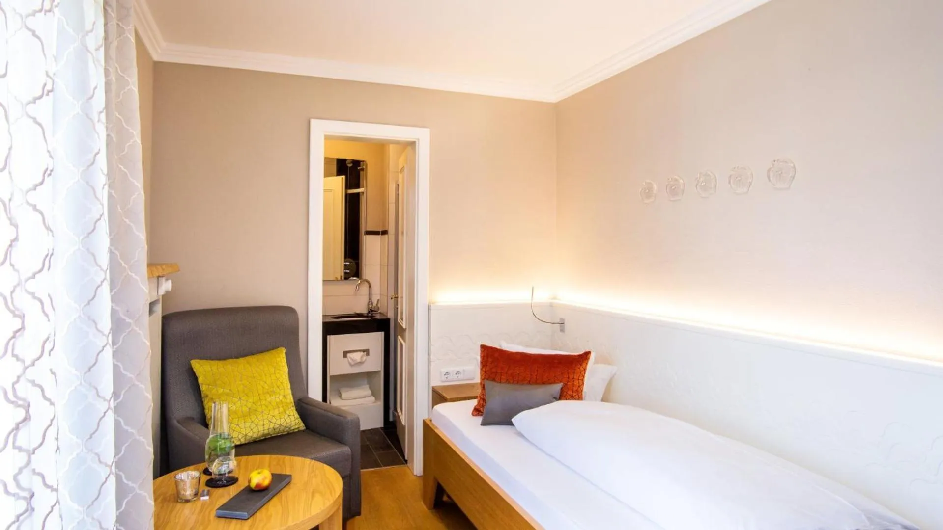 Photo of the whole room, Bed in Hotel St. Florian