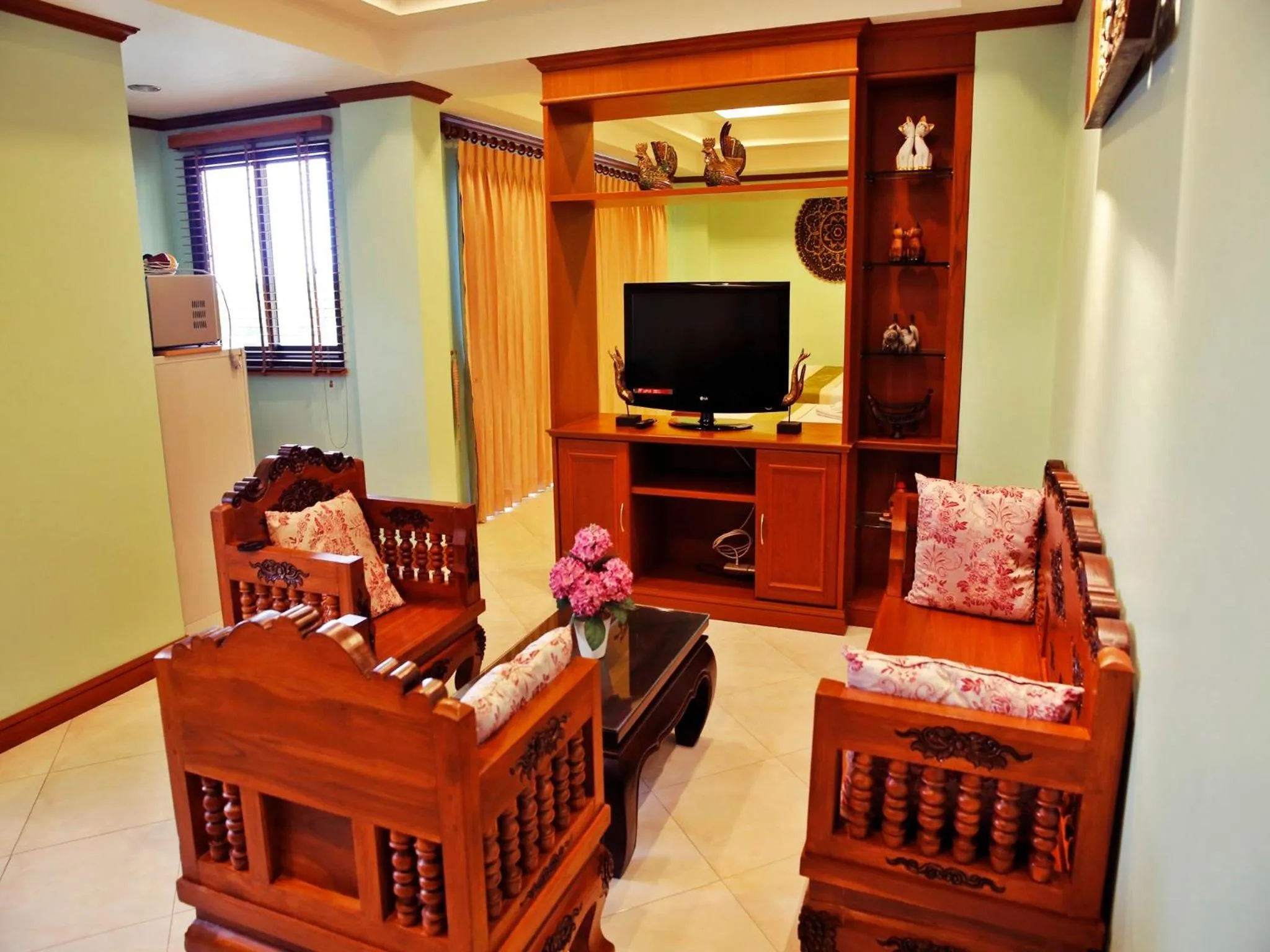 Property building in Baan SS Karon