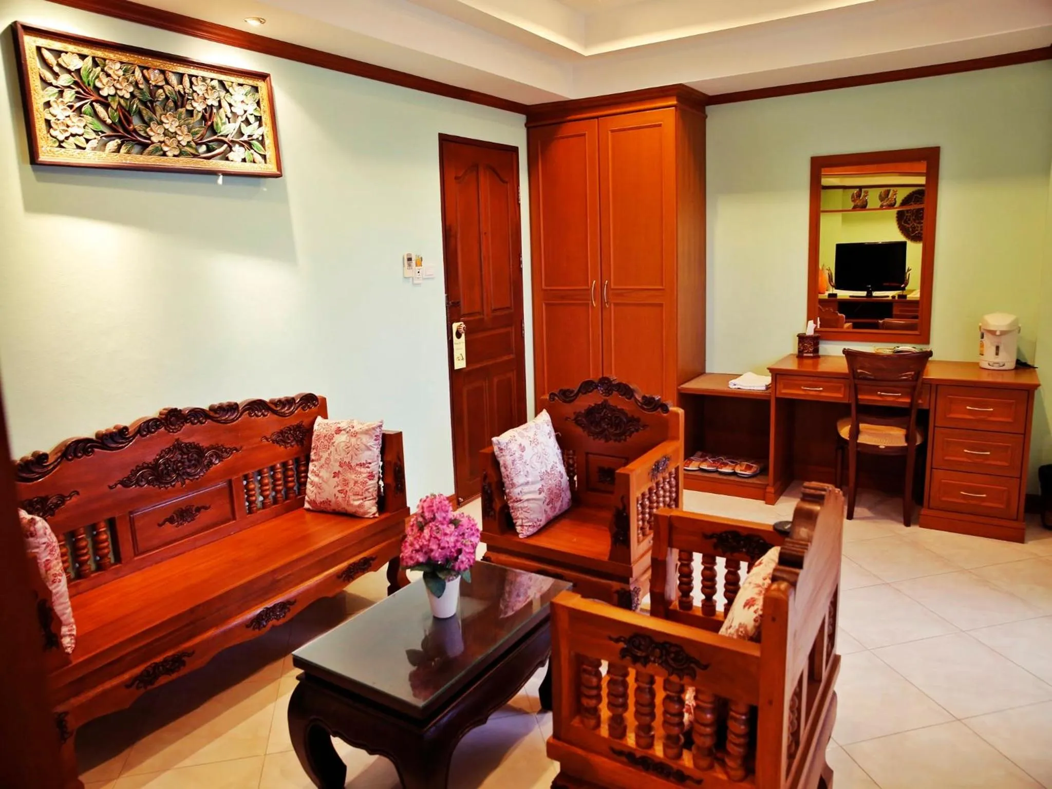 Property building in Baan SS Karon