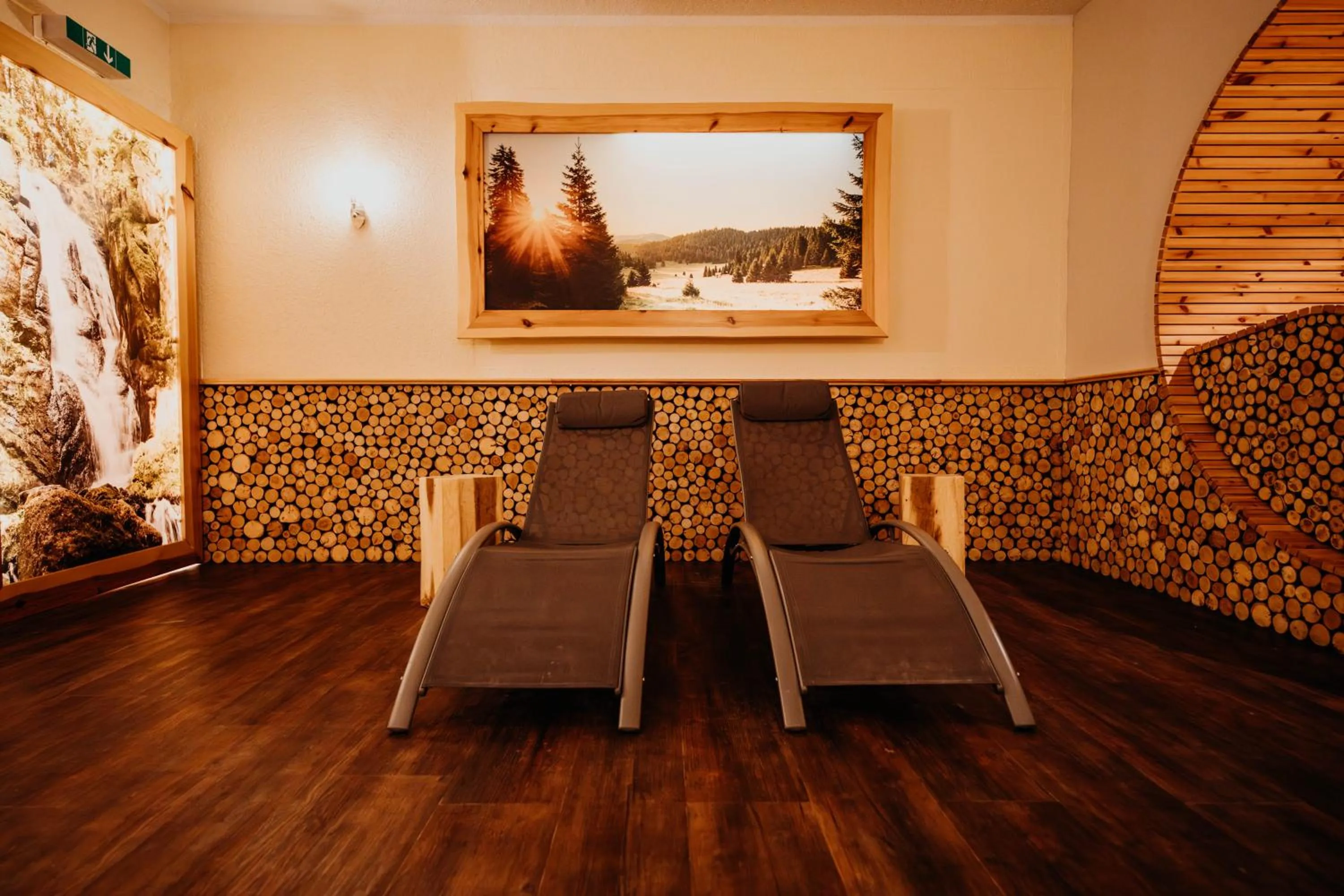 Spa and wellness centre/facilities in Sonnenhotel Hoher Hahn