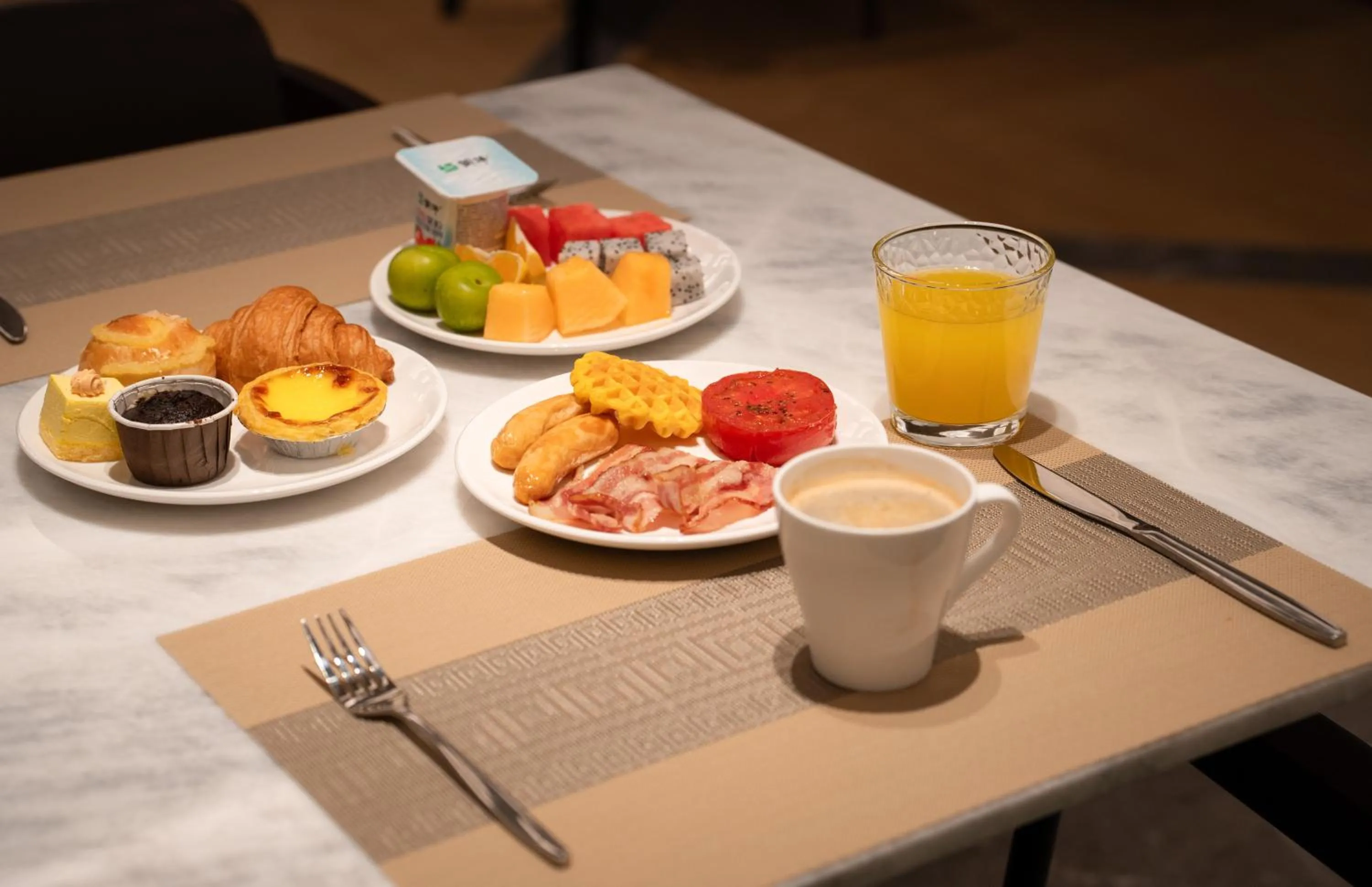Breakfast in Four Points by Sheraton Chongqing