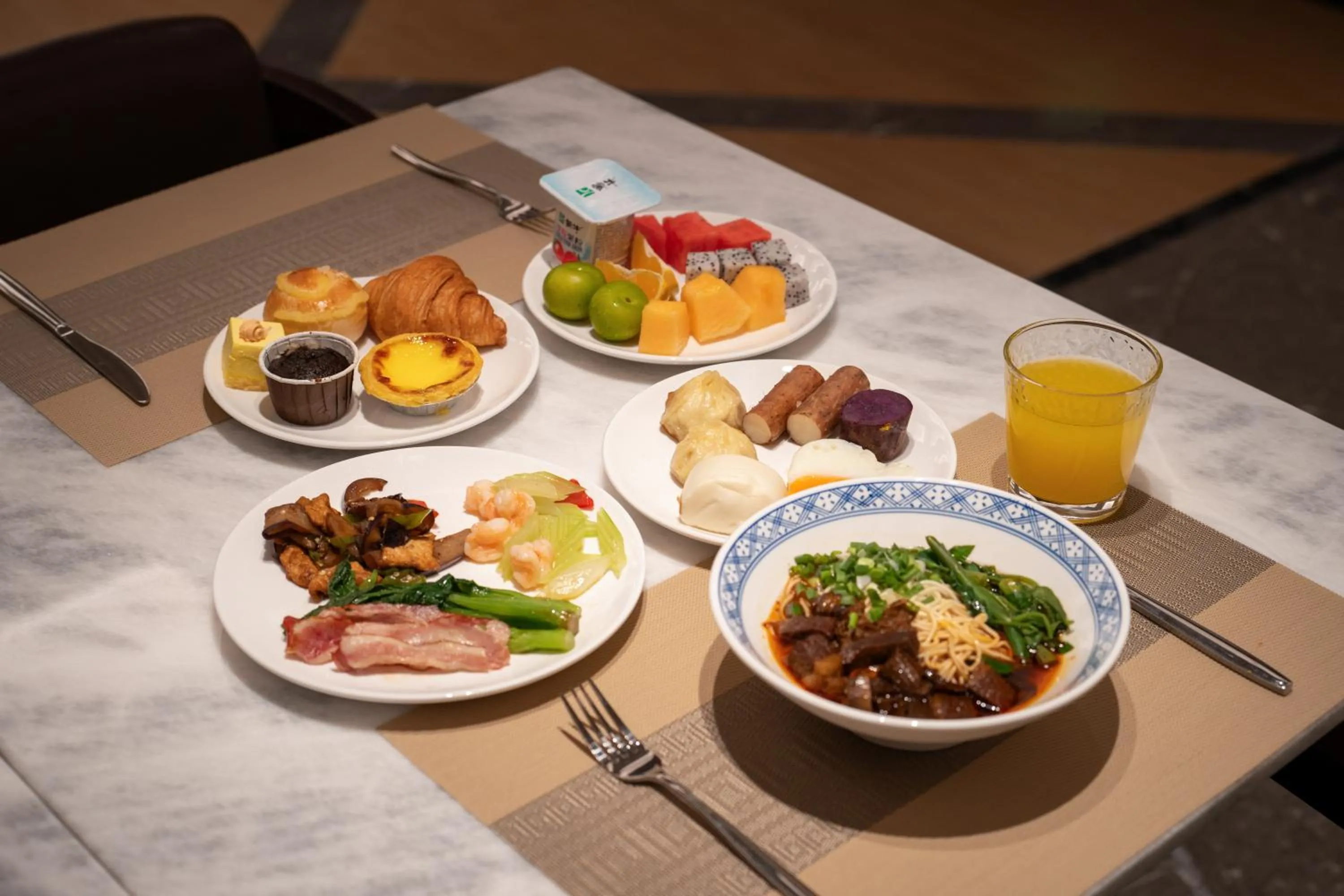 Breakfast in Four Points by Sheraton Chongqing