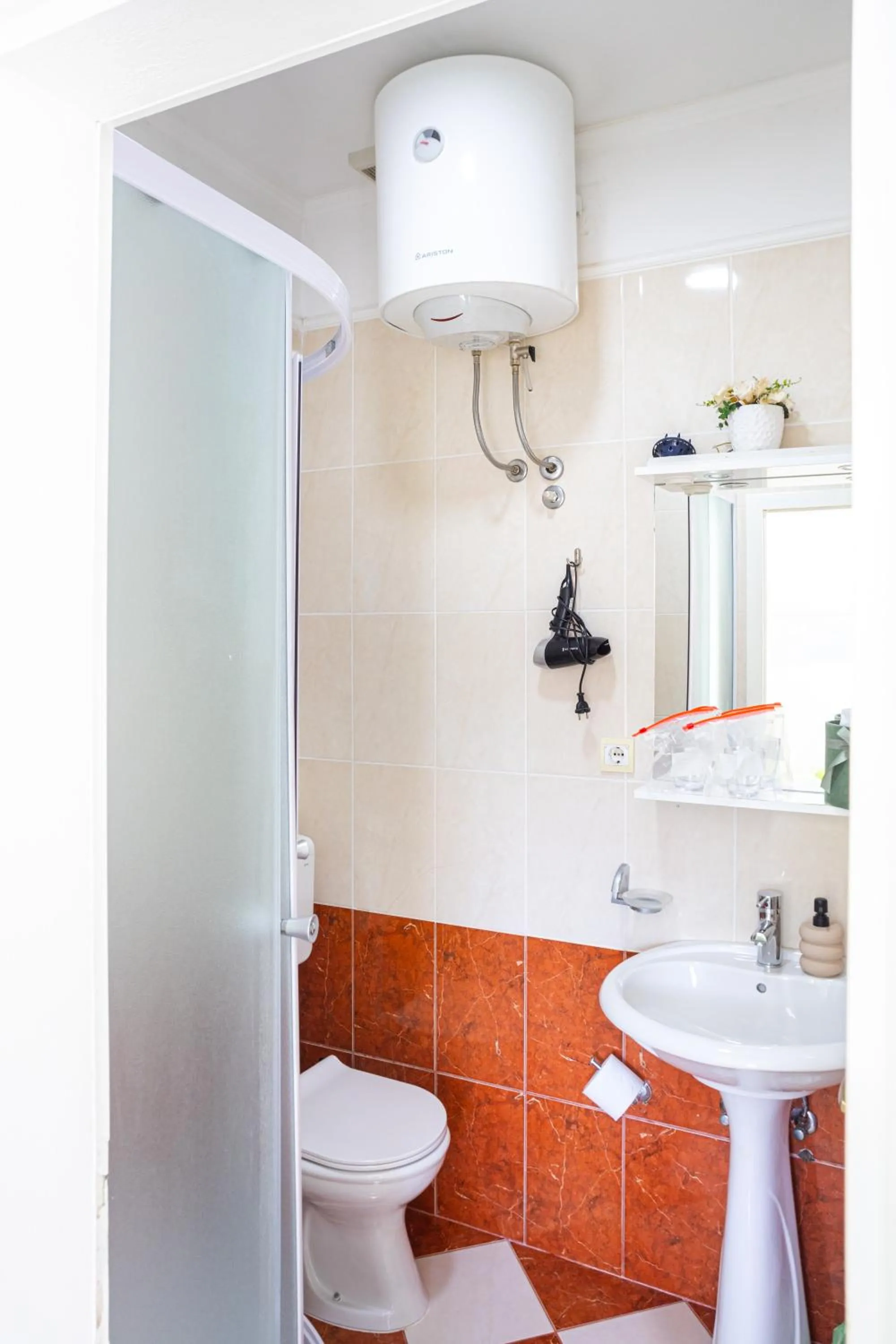 Shower in Villa Ruza