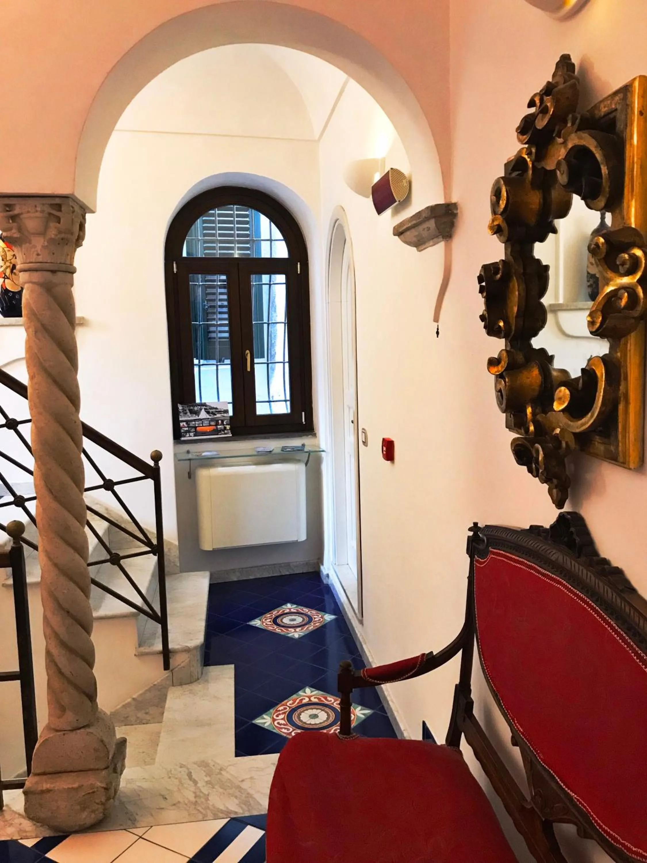 Lobby or reception in Hotel Croce Di Amalfi