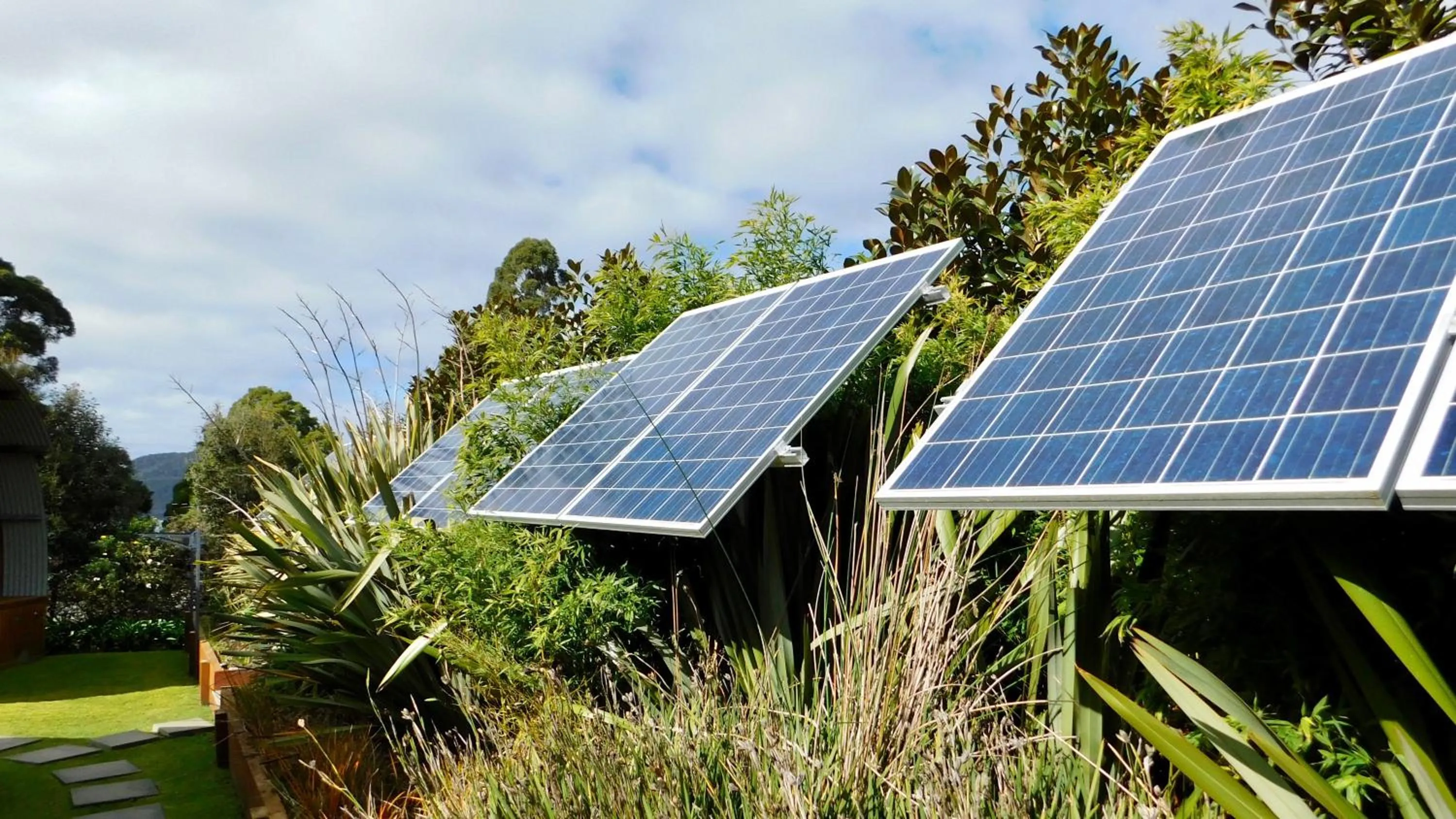 Property building in 43 Degrees Bruny Island