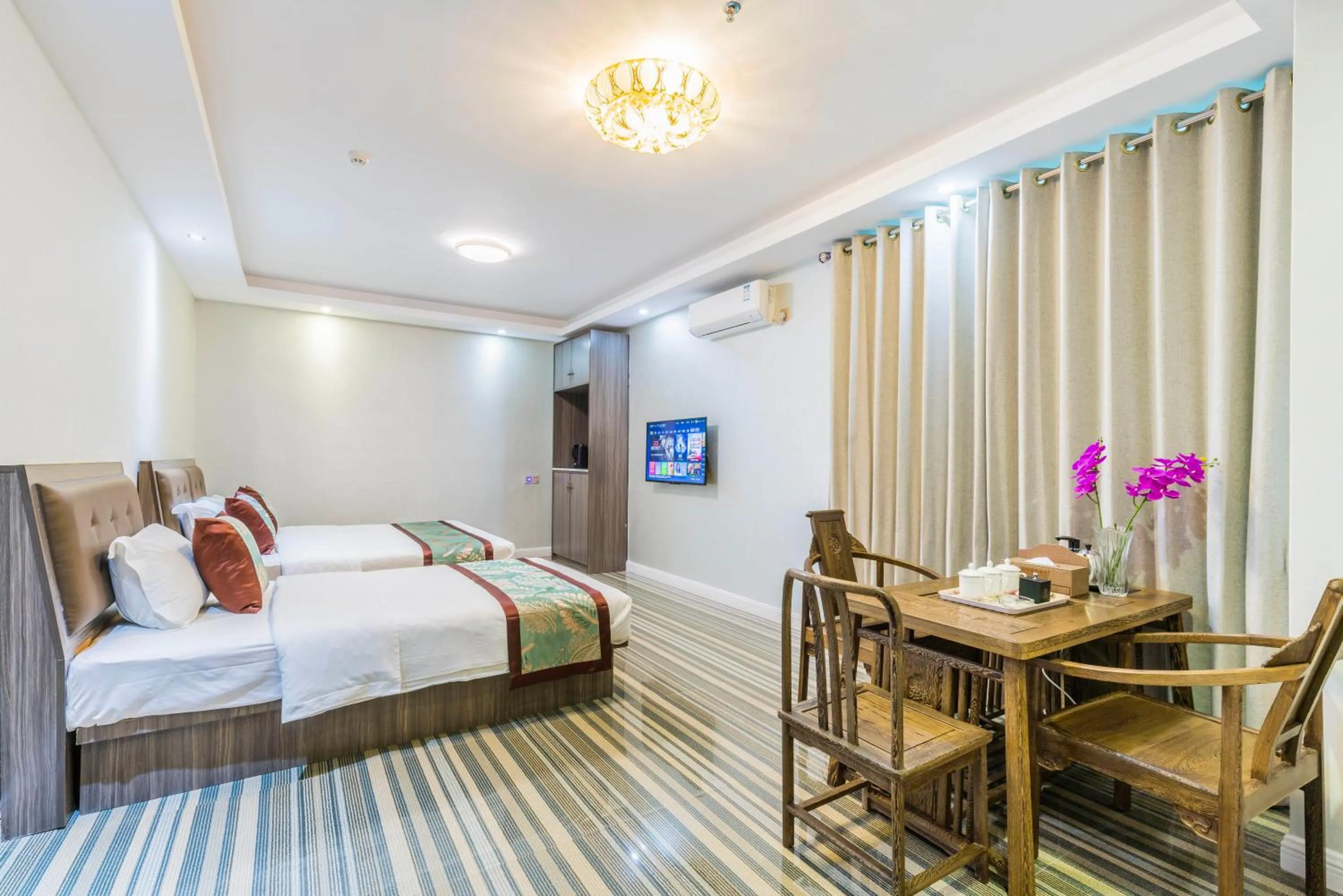 Bed in Shengli Hydrotherapy Vacation Hotel