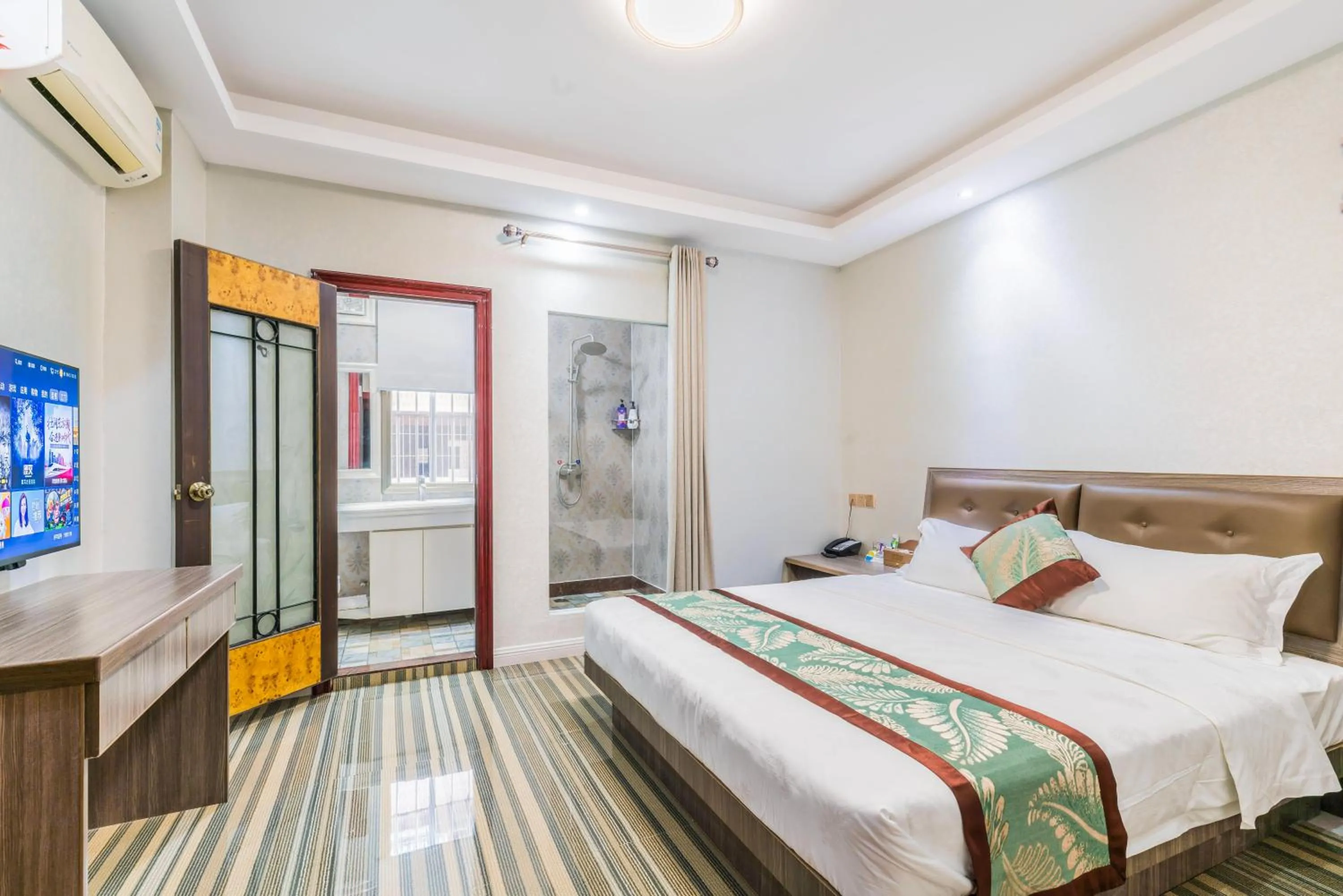 Bed in Shengli Hydrotherapy Vacation Hotel