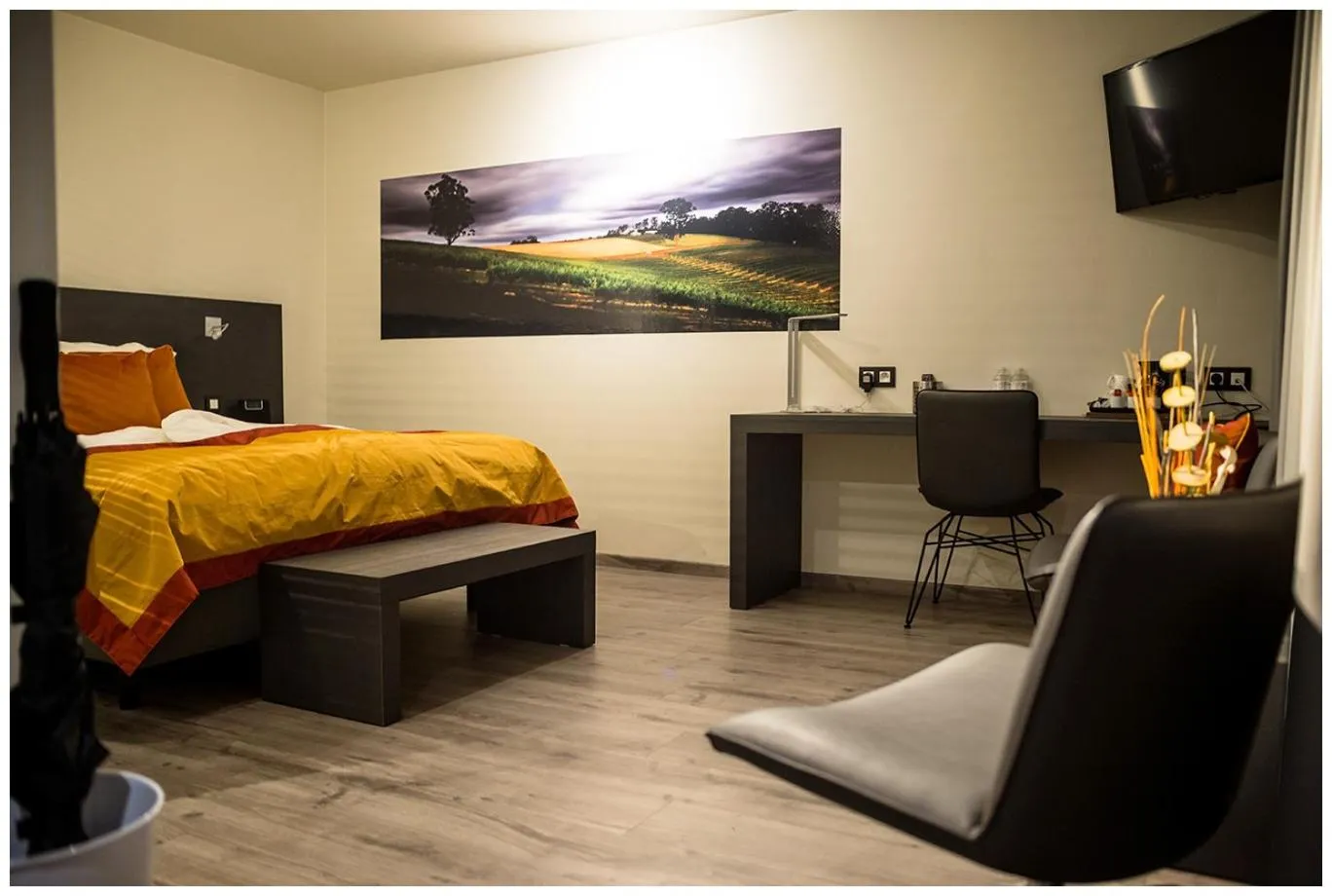 Photo of the whole room, Bed in Abalona Hotel & Apartments