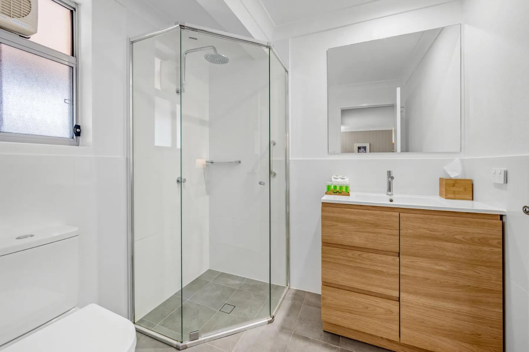 Bathroom in Hunter Oasis