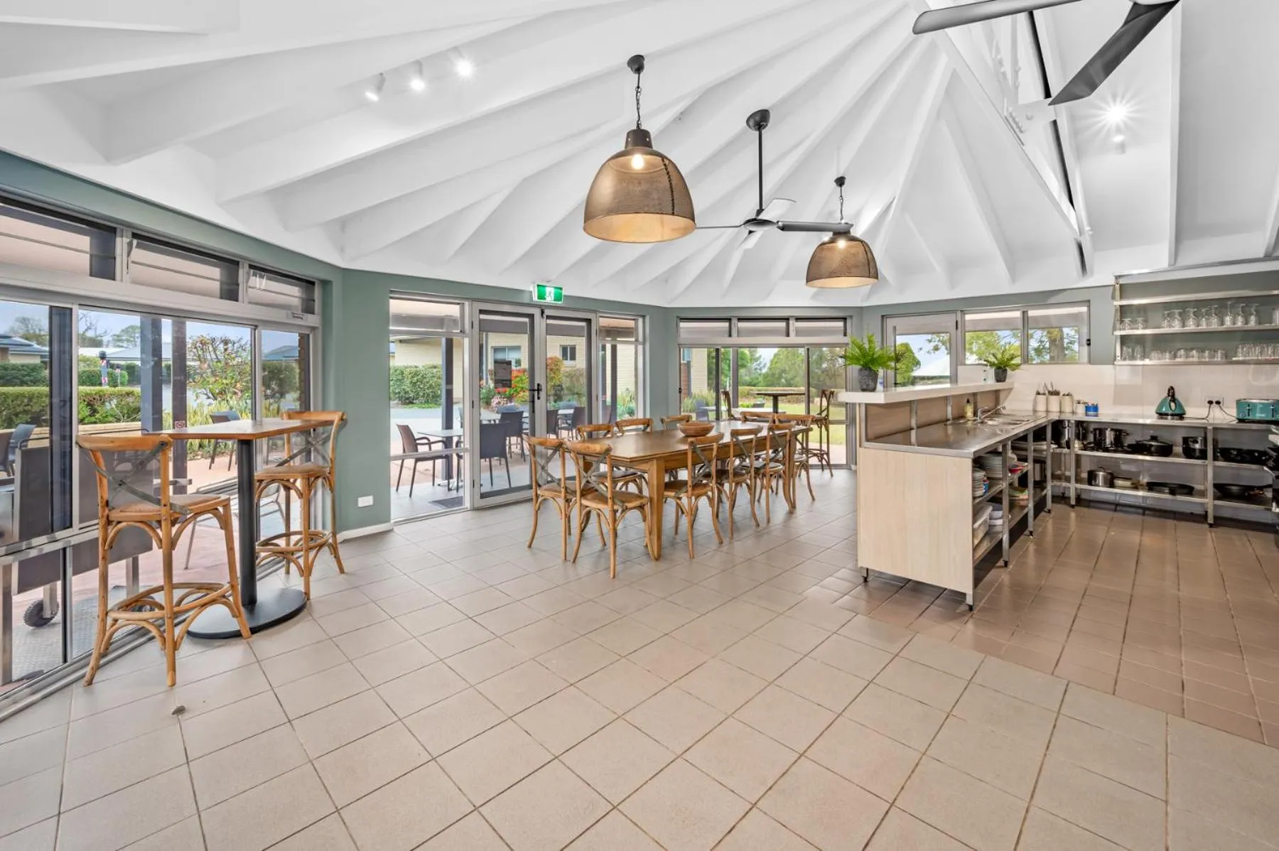 Kitchen or kitchenette in Hunter Oasis